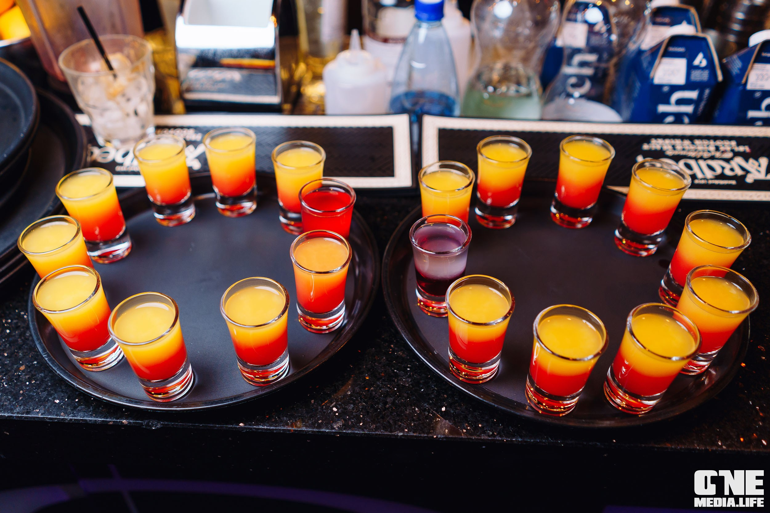 Фоторепортаж из караоке-клуба Эйфория. One Media Life: фоторепортажи, фотоотчеты с мероприятий и заведений