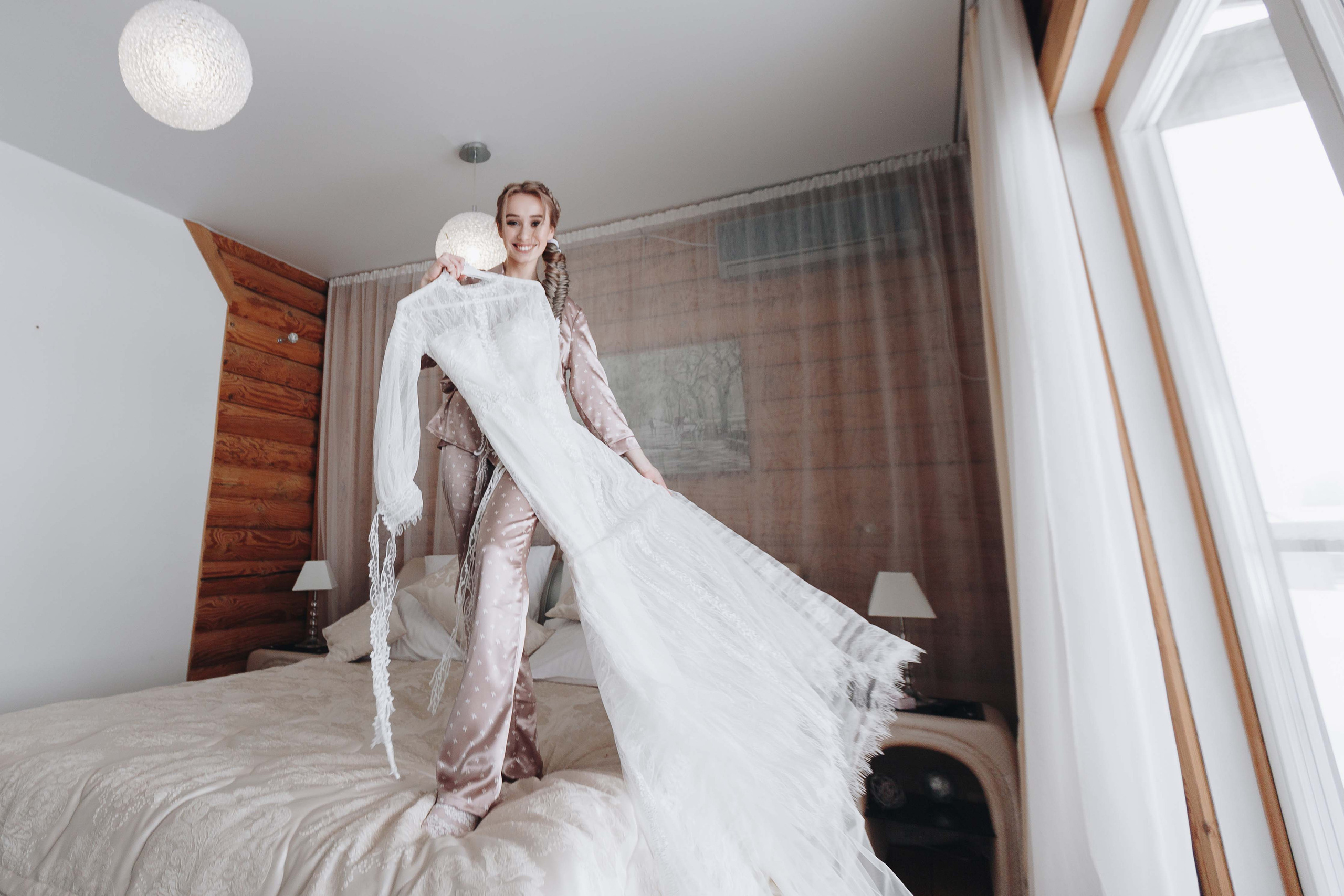 Зимняя свадебная фото и видео съёмка в Гомеле в усадьбе Хорошее место. Свадебный семейный фотограф и видеограф Гомель Минск Беларусь Европа