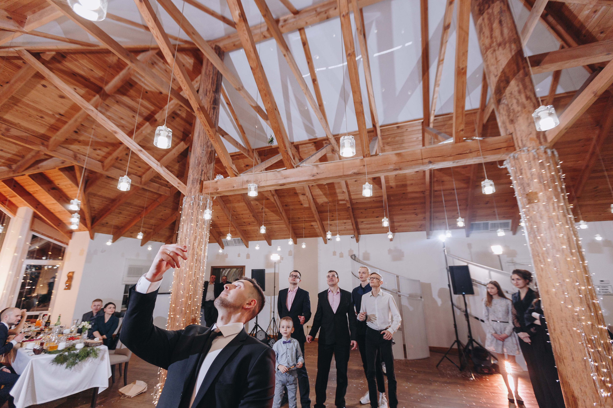 Зимняя свадебная фото и видео съёмка в Гомеле в усадьбе Хорошее место. Свадебный семейный фотограф и видеограф Гомель Минск Беларусь Европа