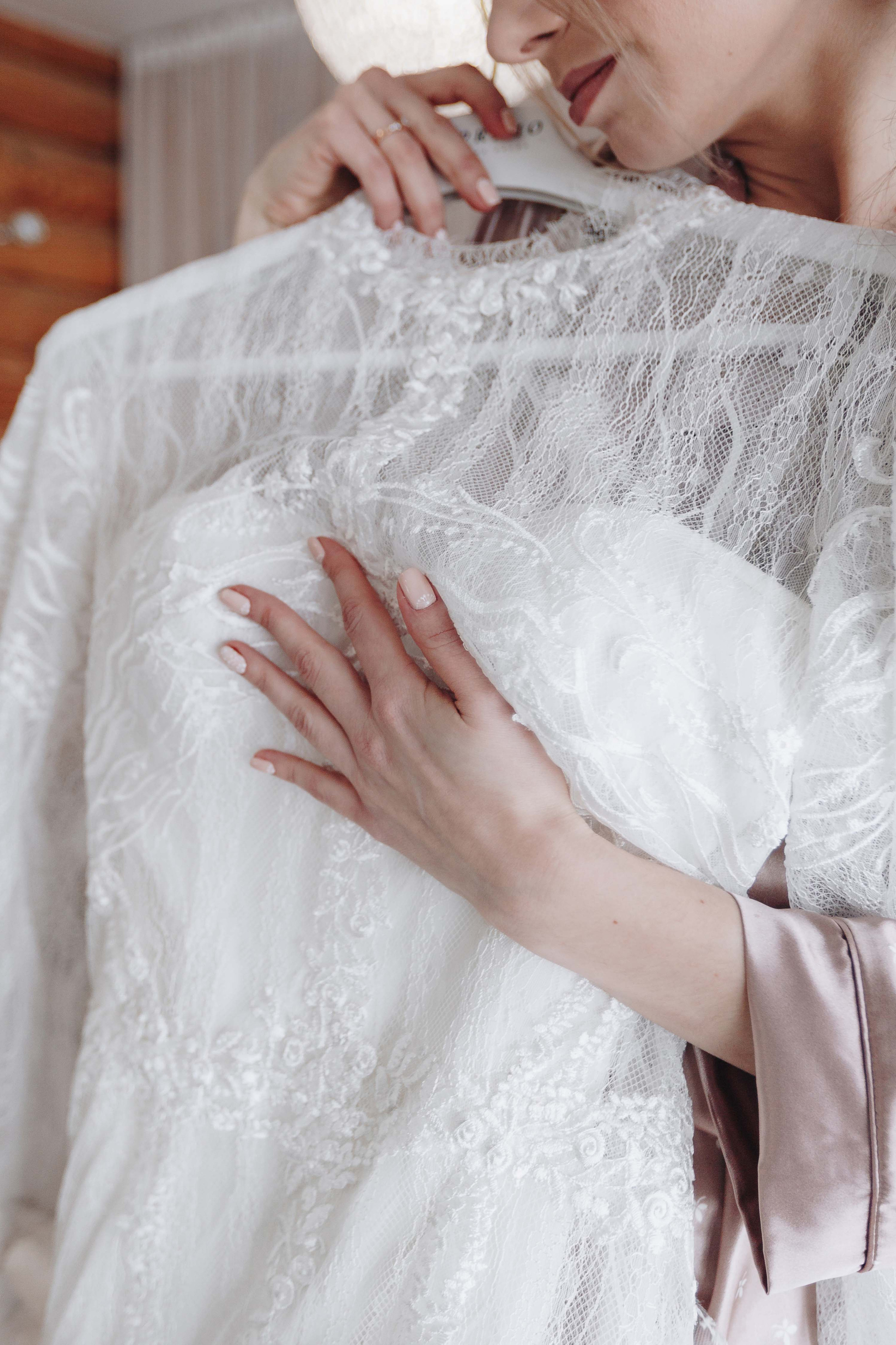 Зимняя свадебная фото и видео съёмка в Гомеле в усадьбе Хорошее место. Свадебный семейный фотограф и видеограф Гомель Минск Беларусь Европа