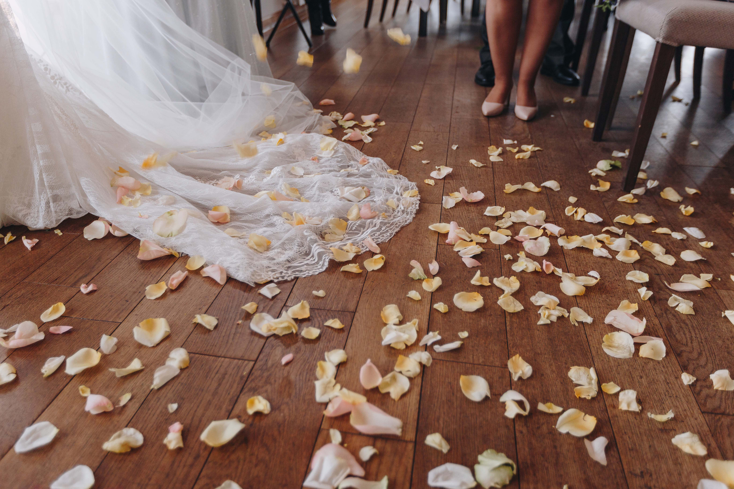 Зимняя свадебная фото и видео съёмка в Гомеле в усадьбе Хорошее место. Свадебный семейный фотограф и видеограф Гомель Минск Беларусь Европа