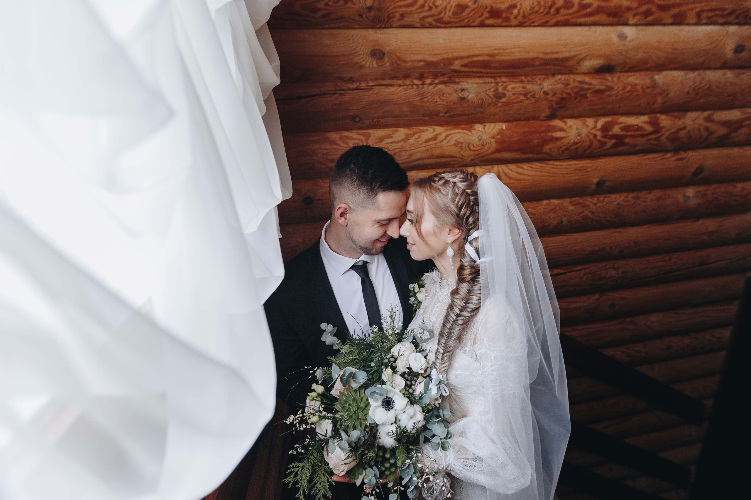 Зимняя свадебная фото и видео съёмка в Гомеле в усадьбе Хорошее место. Свадебный семейный фотограф и видеограф Гомель Минск Беларусь Европа