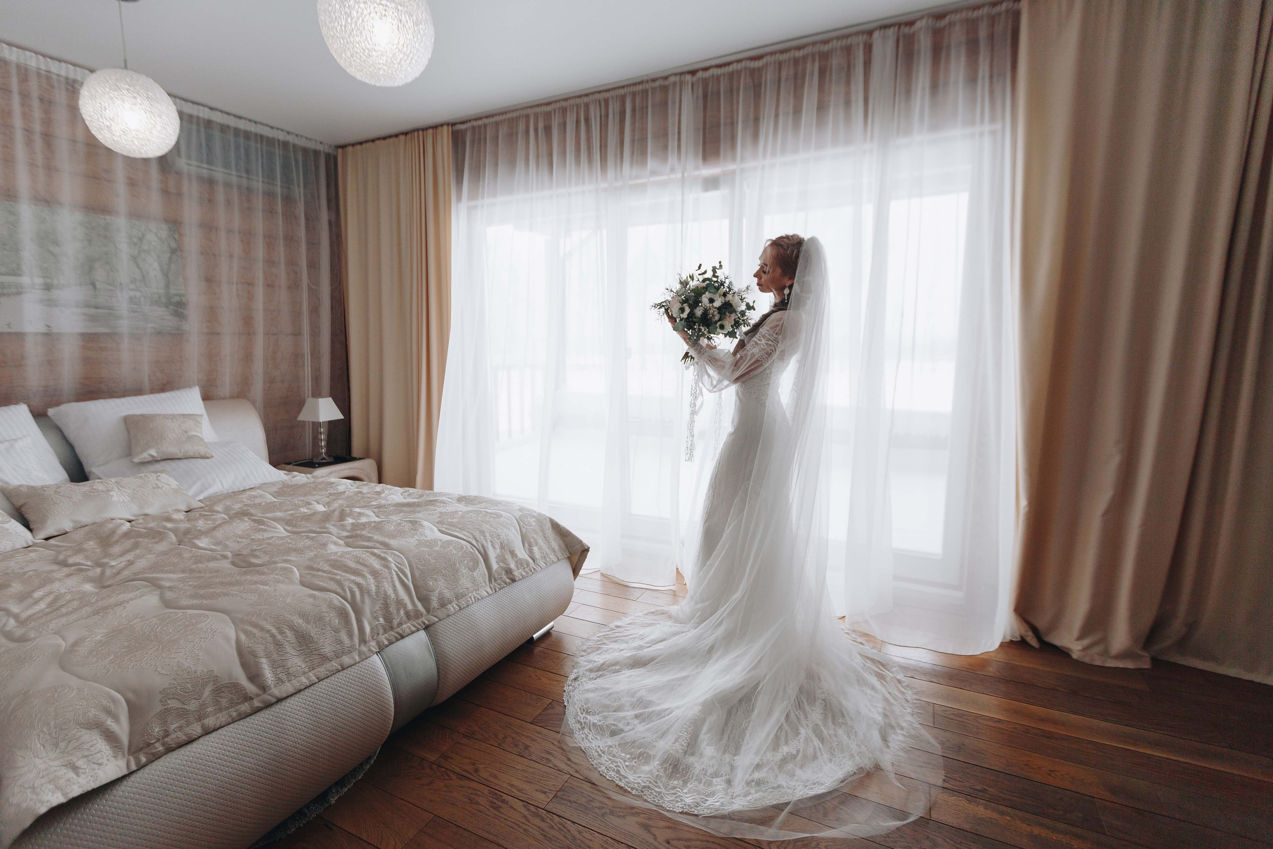 Зимняя свадебная фото и видео съёмка в Гомеле в усадьбе Хорошее место. Свадебный семейный фотограф и видеограф Гомель Минск Беларусь Европа