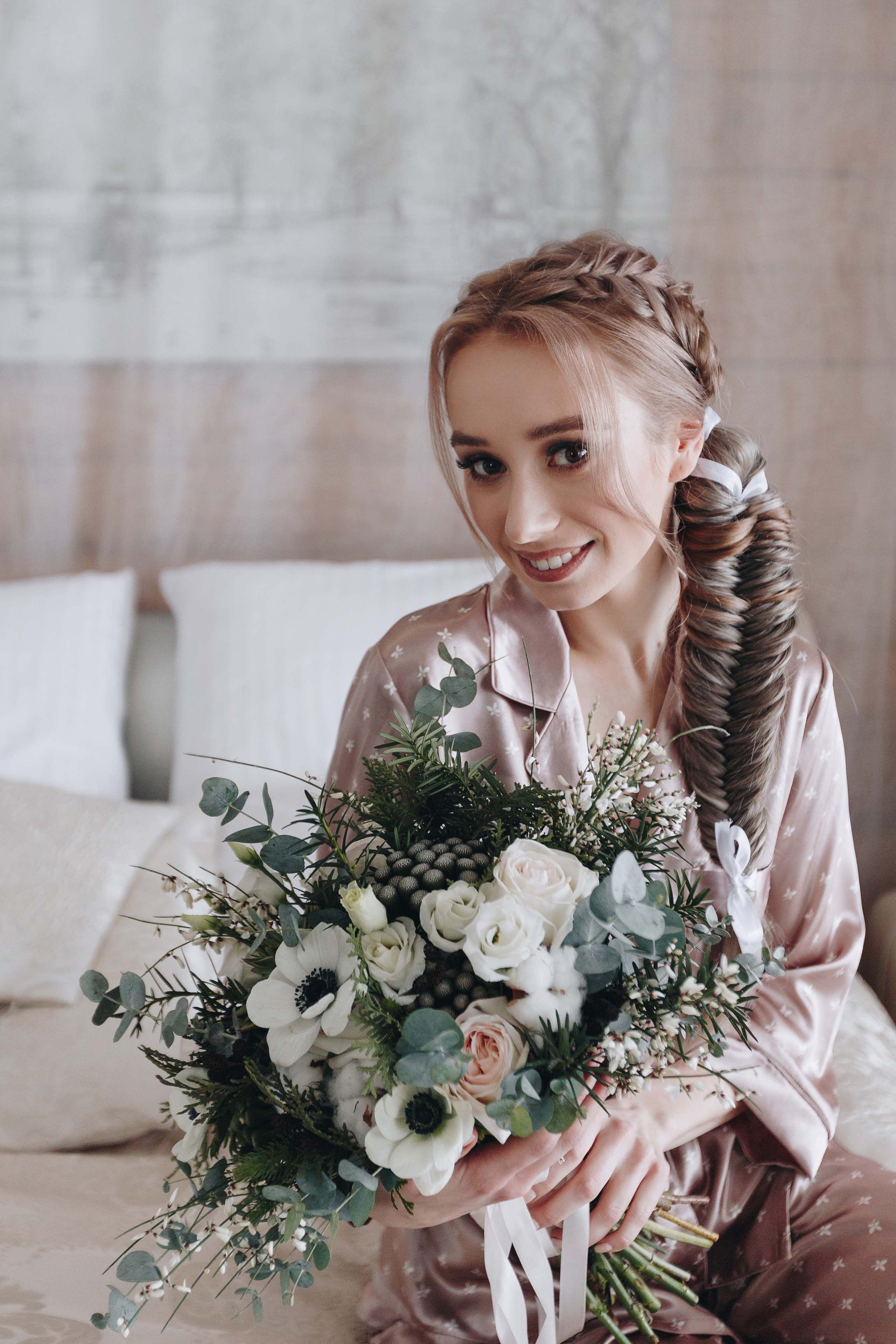 Зимняя свадебная фото и видео съёмка в Гомеле в усадьбе Хорошее место. Свадебный семейный фотограф и видеограф Гомель Минск Беларусь Европа