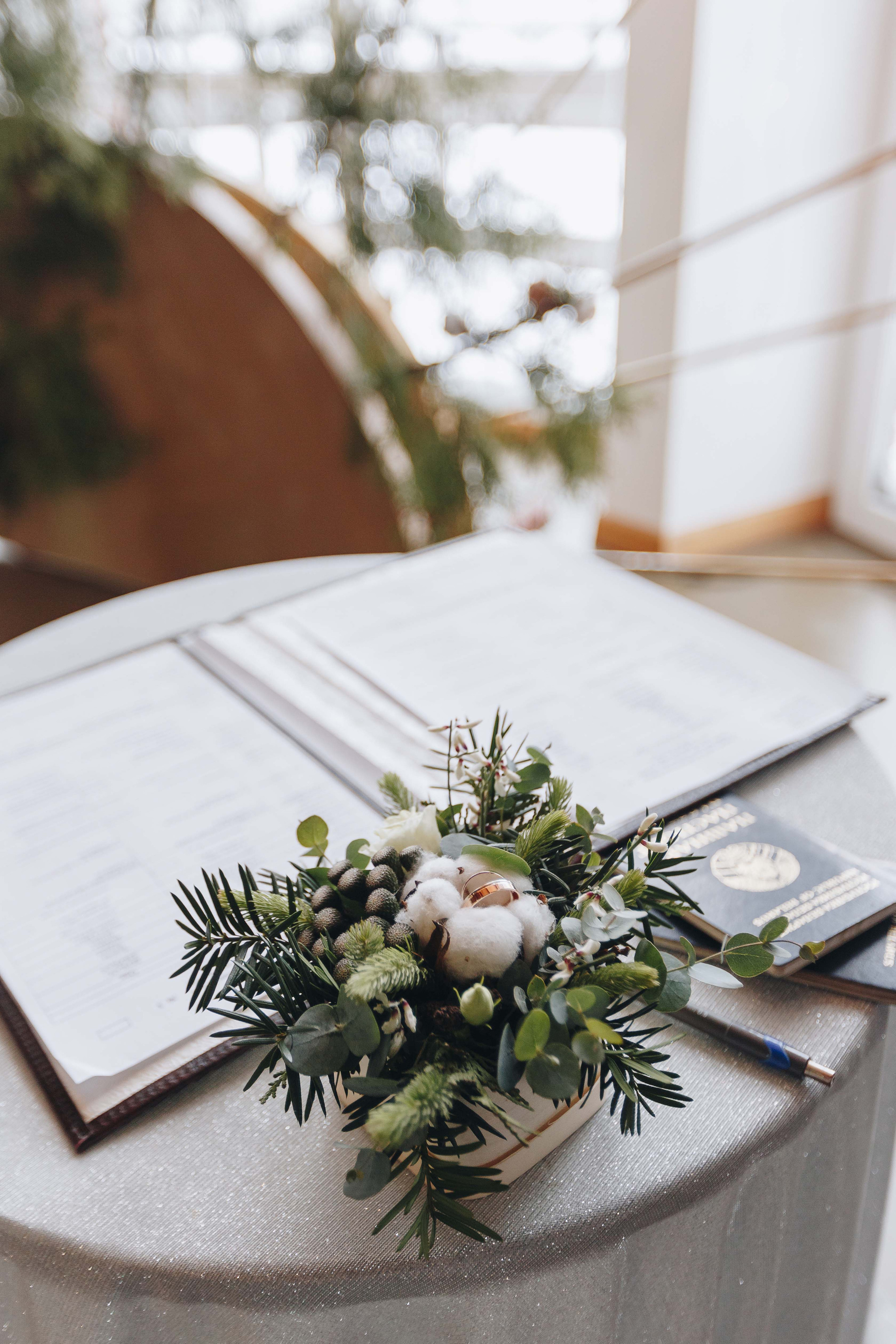 Зимняя свадебная фото и видео съёмка в Гомеле в усадьбе Хорошее место. Свадебный семейный фотограф и видеограф Гомель Минск Беларусь Европа