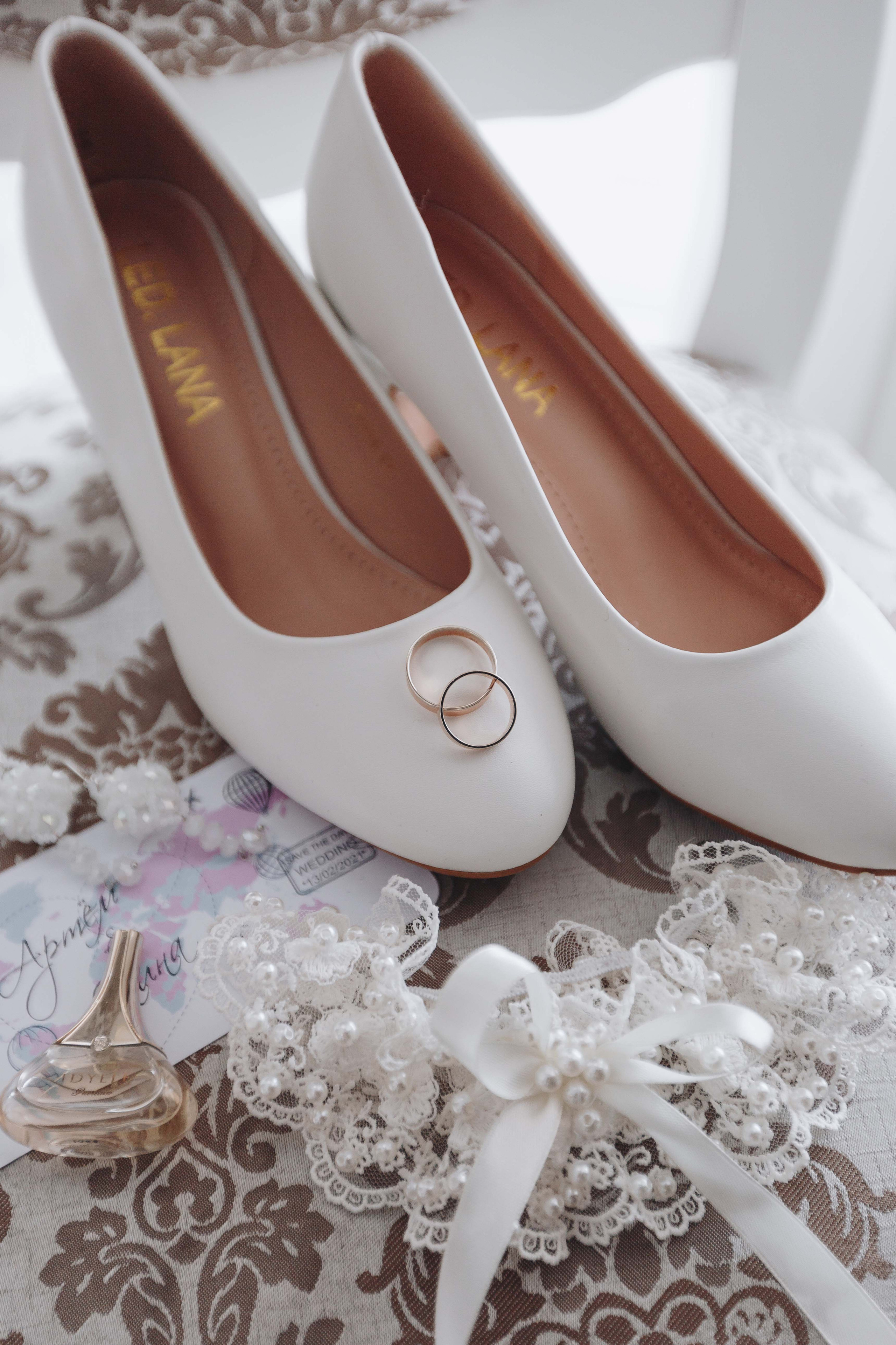 Зимняя свадебная фото и видео съёмка в Гомеле в усадьбе Хорошее место. Свадебный семейный фотограф и видеограф Гомель Минск Беларусь Европа