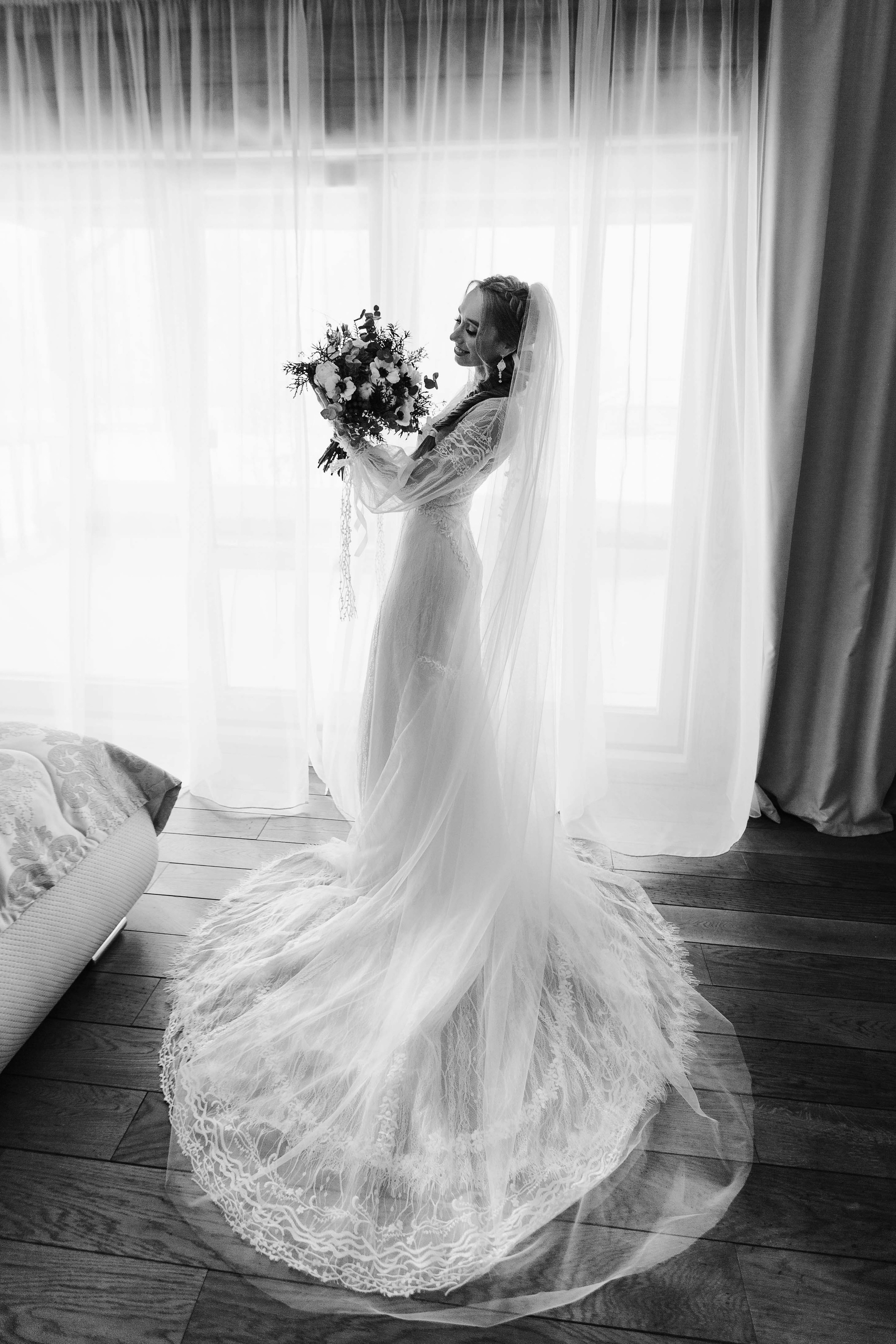 Зимняя свадебная фото и видео съёмка в Гомеле в усадьбе Хорошее место. Свадебный семейный фотограф и видеограф Гомель Минск Беларусь Европа