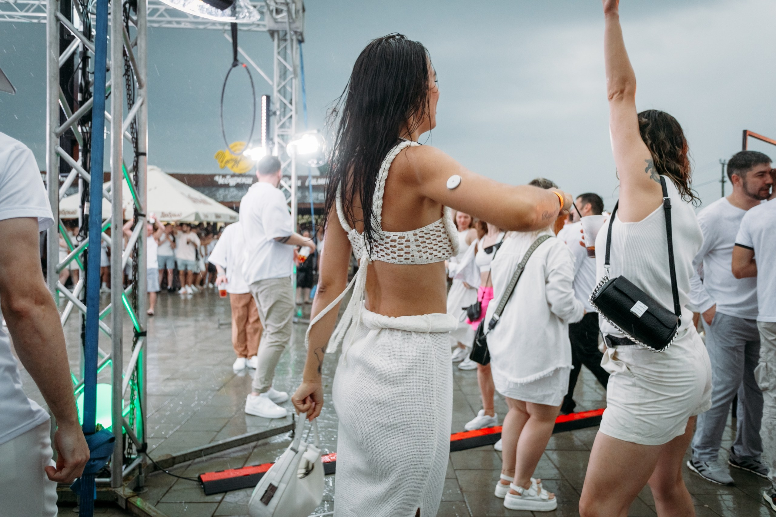 White Party @ Бархат парк. Репортажный фотограф Максим Полянский. Москва, Санкт-Петербург, Красноярск