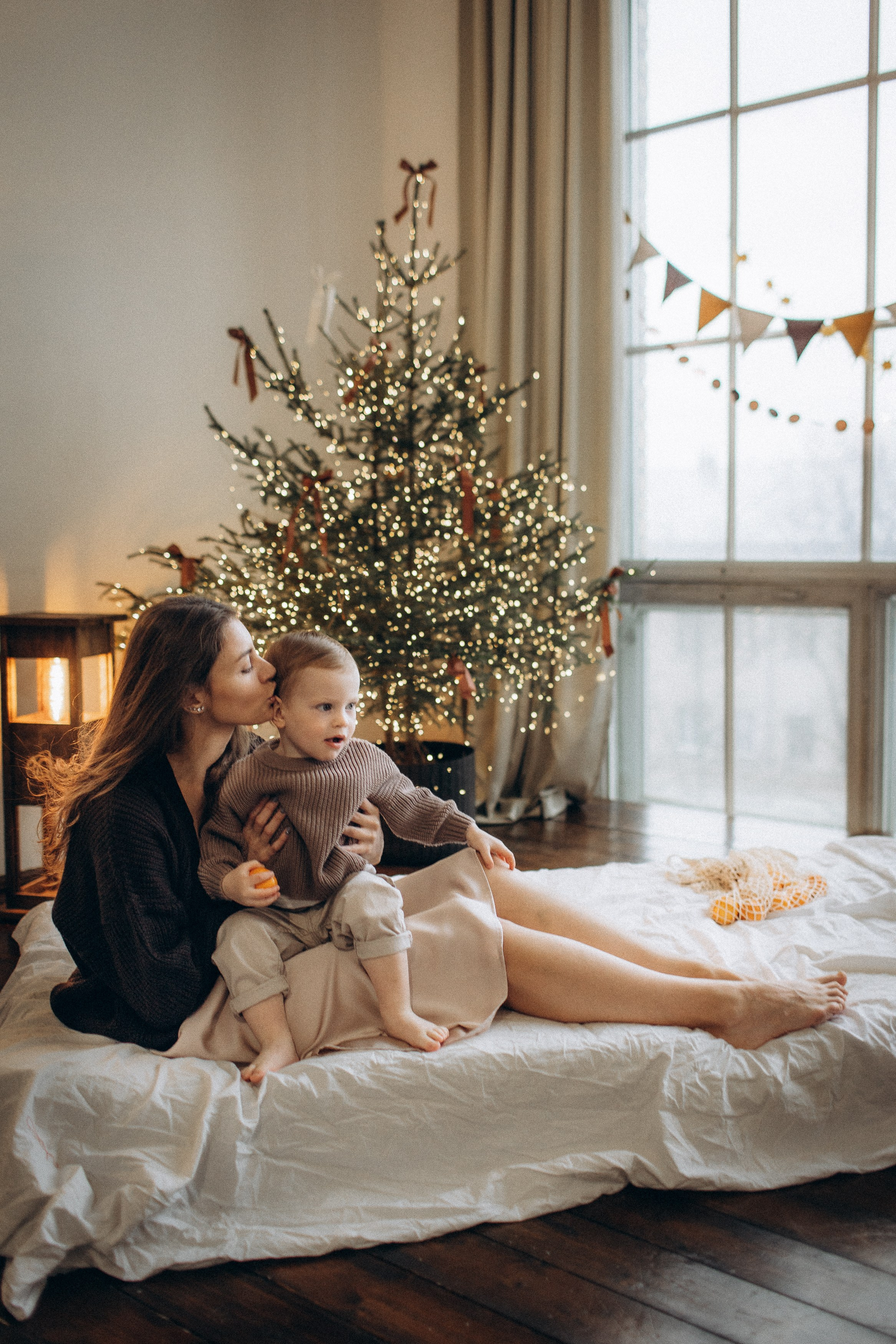 Семейная новогодняя фотосессия Москва мама и сын. Фотограф Владимир Москва