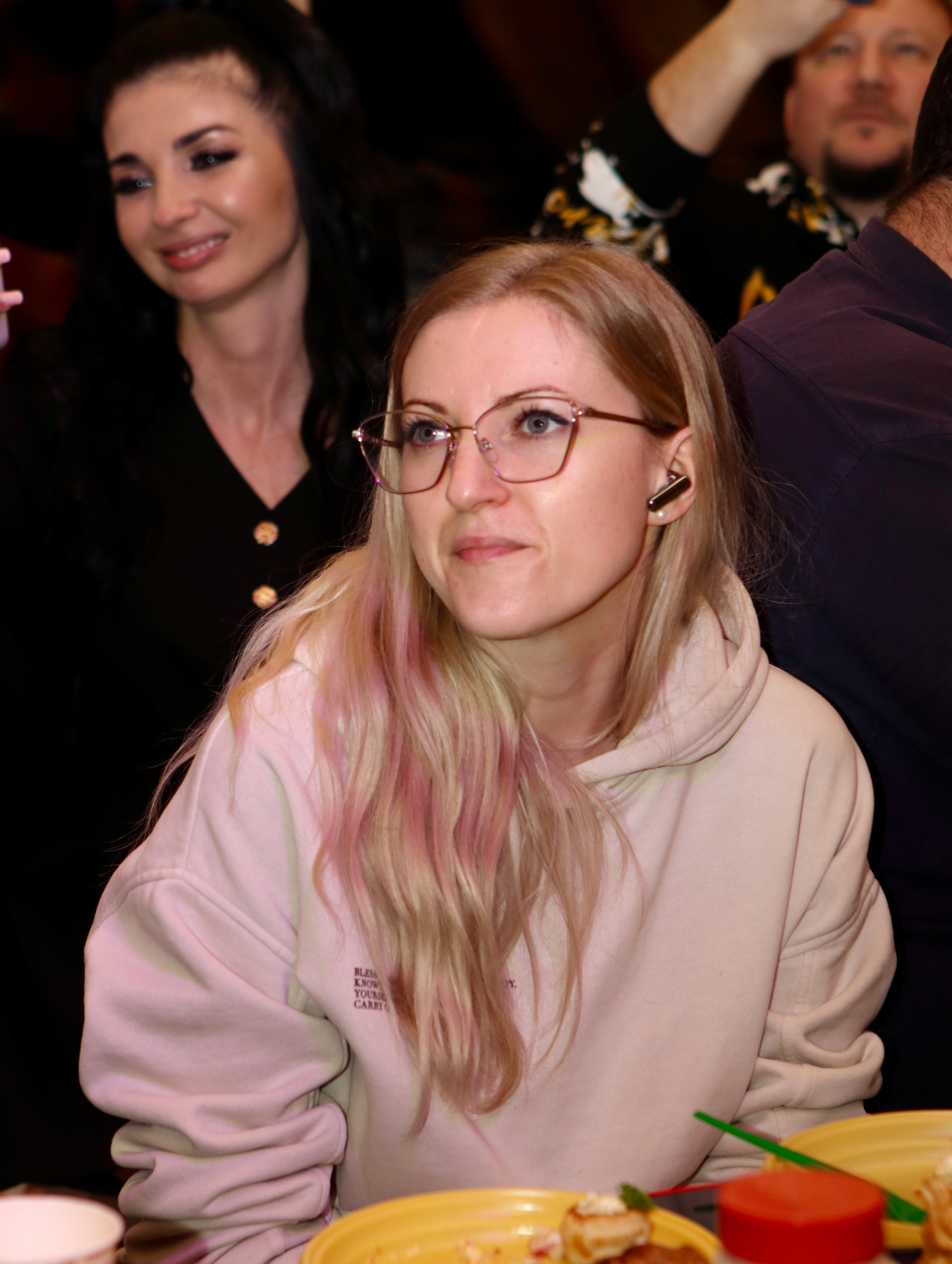 Алена -День Рождения. Фотограф в Курске Смирнов Евгений