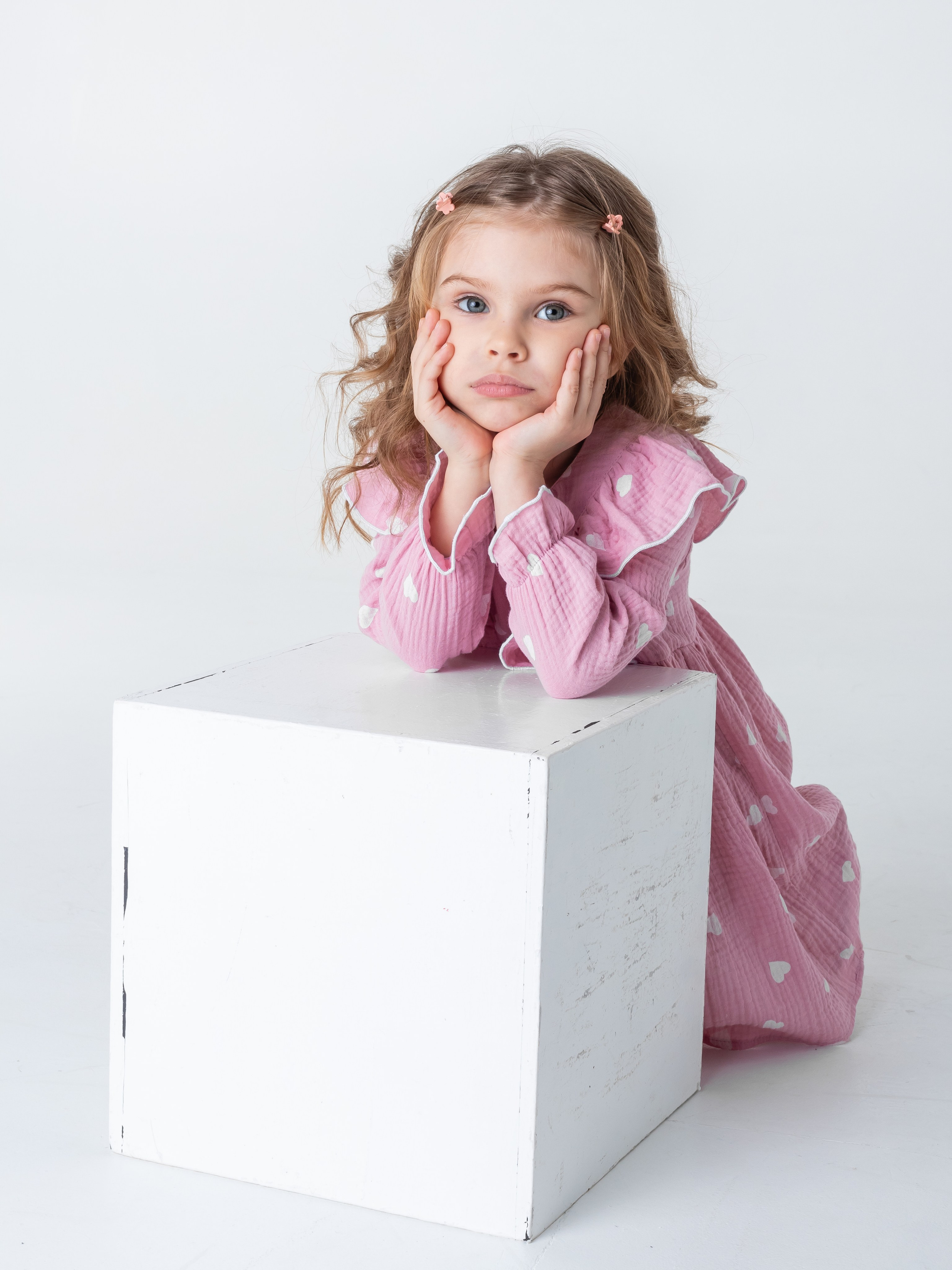 Детское платье и костюм. Фотограф в Краснодаре Арина Кудряшова