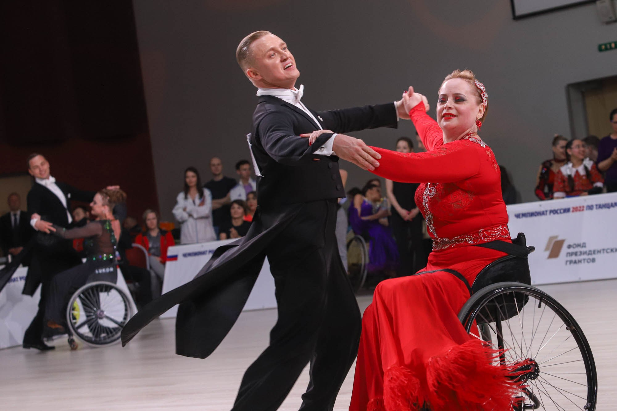 Чемпионат России по танцам на колясках. Фотограф Дарья Попова