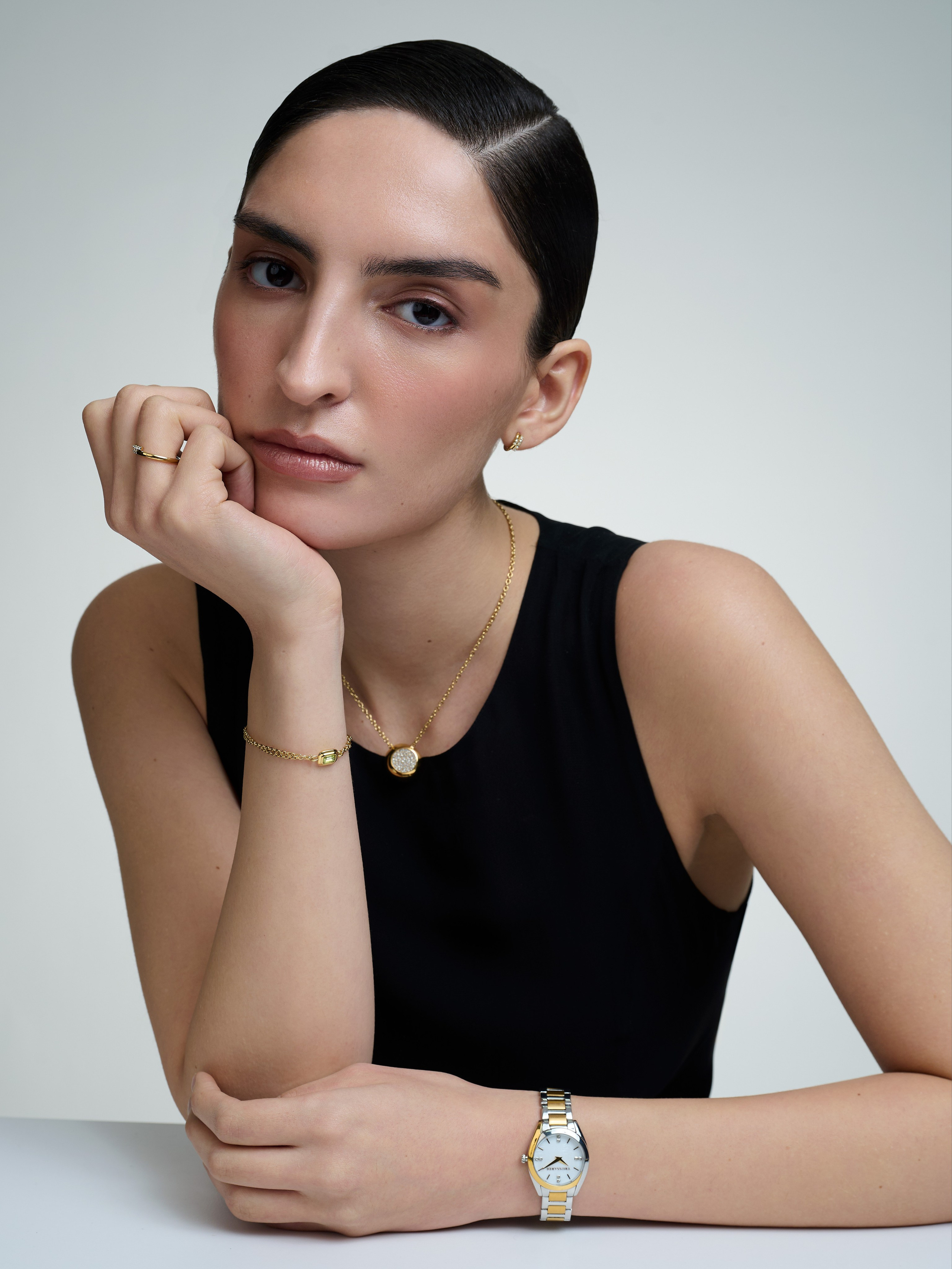 Каталог для бренда AllTime. Фотограф для брендов в Москве Ксения Чупрунова