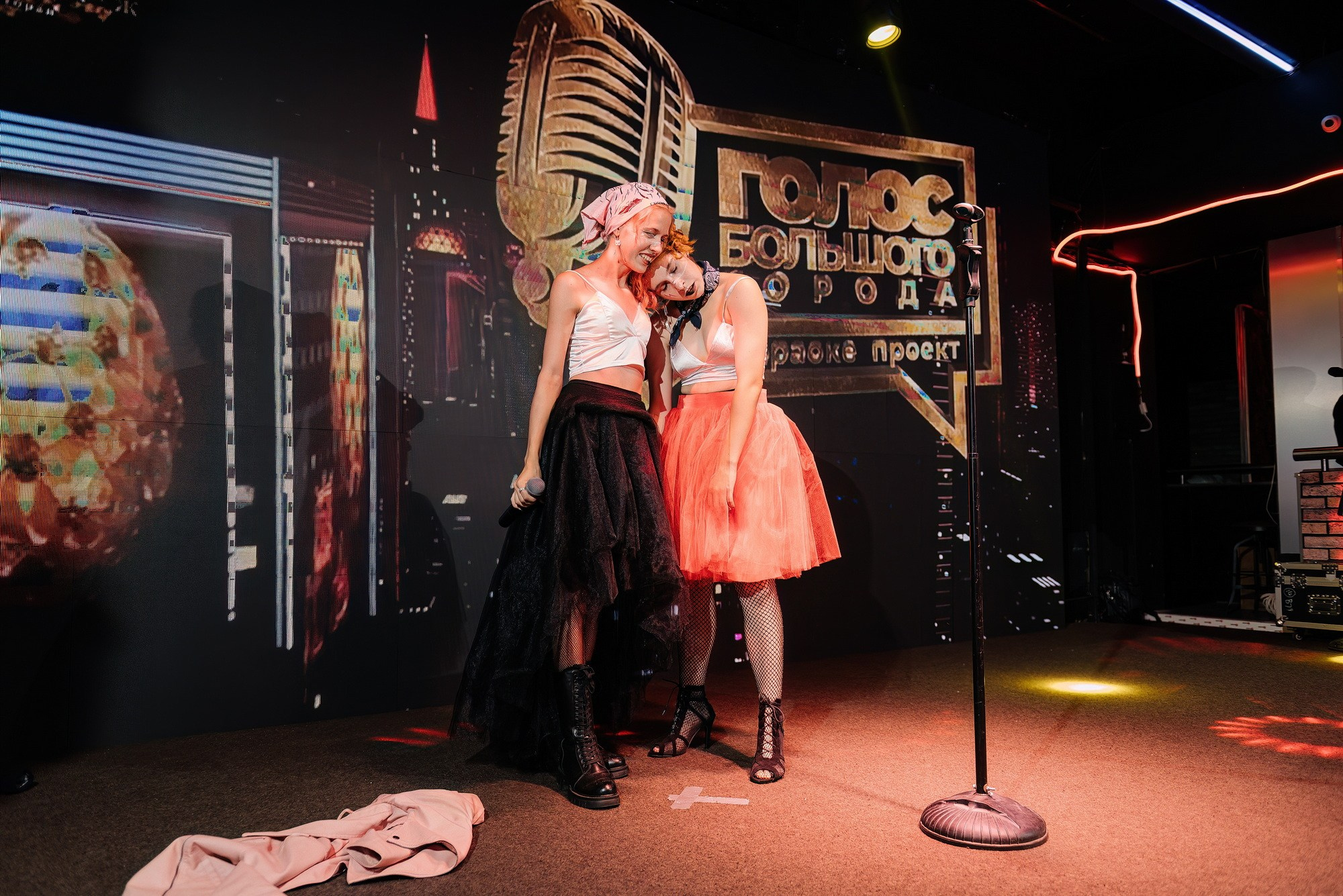 Караоке-проект «Голос большого города». Свадебный и репортажный фотограф Никита Сницарев в Барнауле