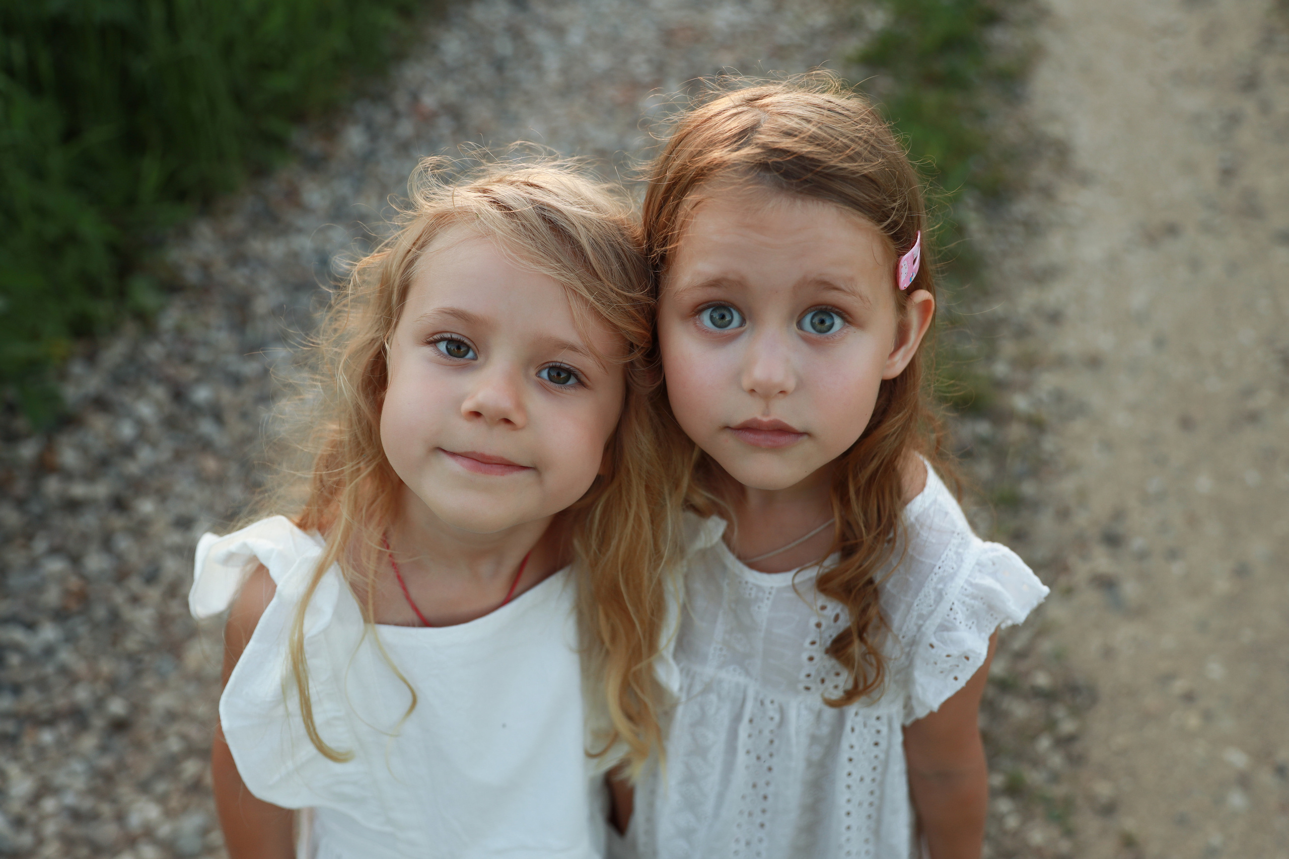 Фотосессия Арины и Ксении. Бочарова Мария — школьный фотограф Апрелевка, Новая Москва, Московская область