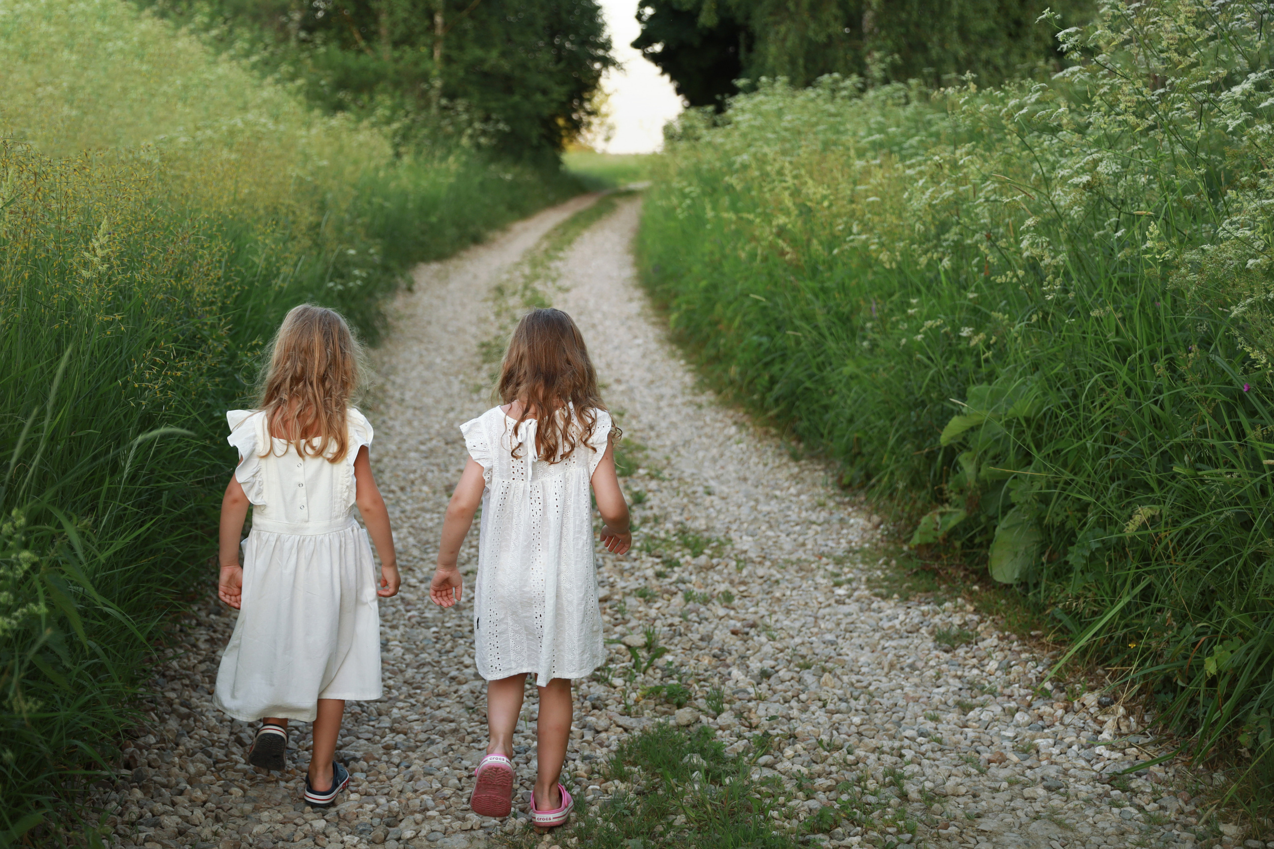 Фотосессия Арины и Ксении. Бочарова Мария — школьный фотограф Апрелевка, Новая Москва, Московская область
