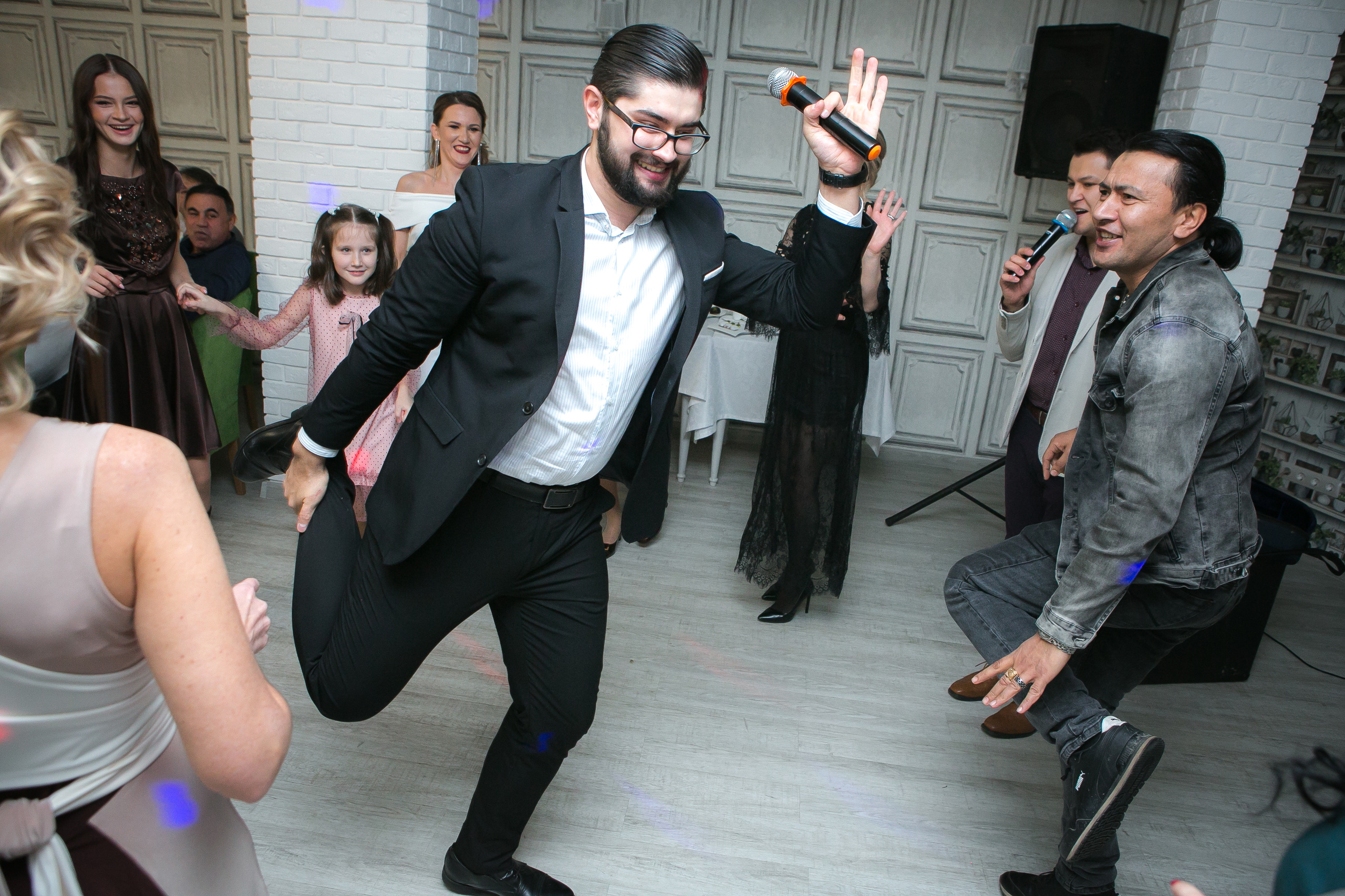 Свадьбы и выездные регистрации. Ведущий мероприятий и праздников - Азат Гайсин