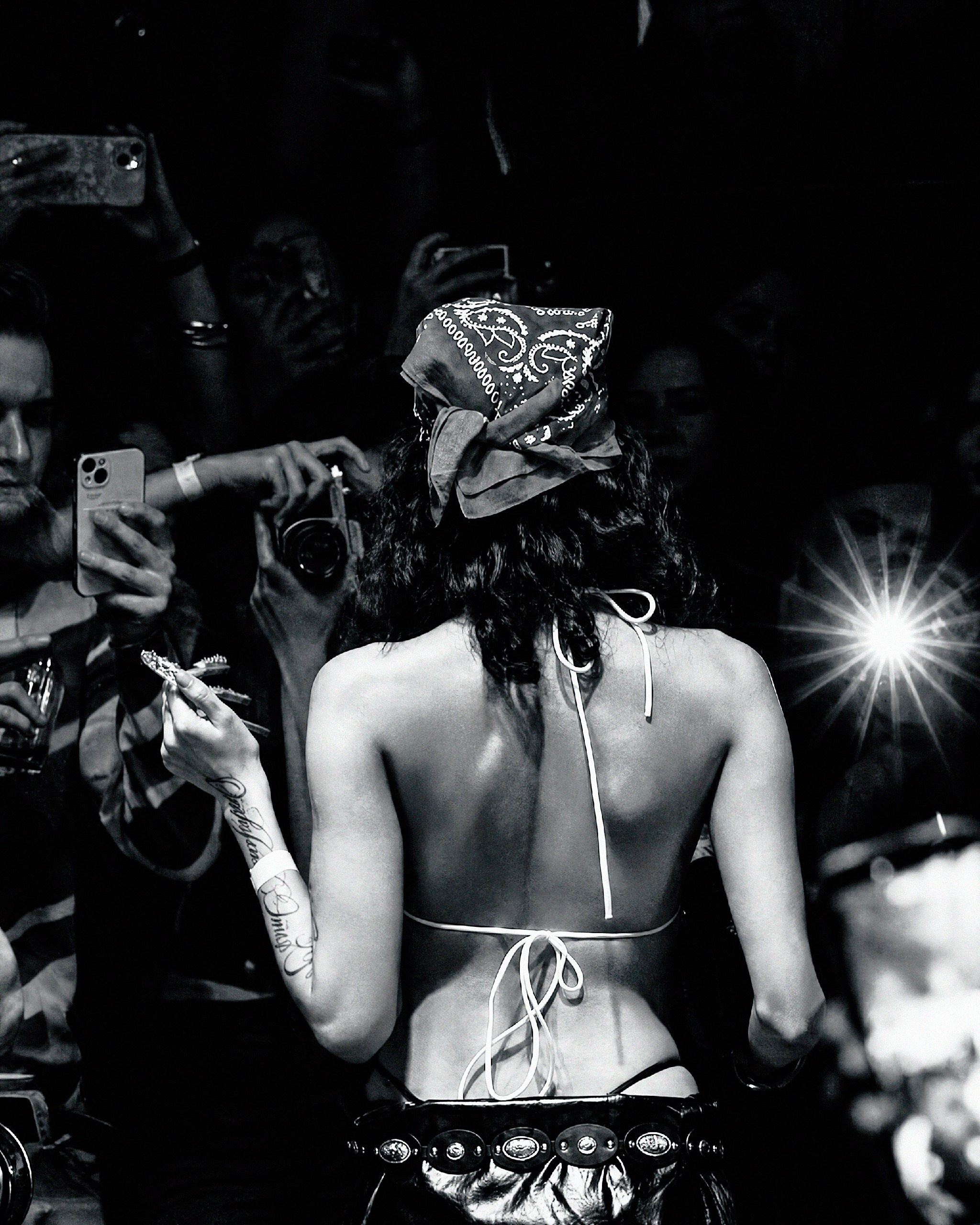 SHOW by NOXEN. VERONIKA TIKHOMIROVA | PHOTOGRAPHER