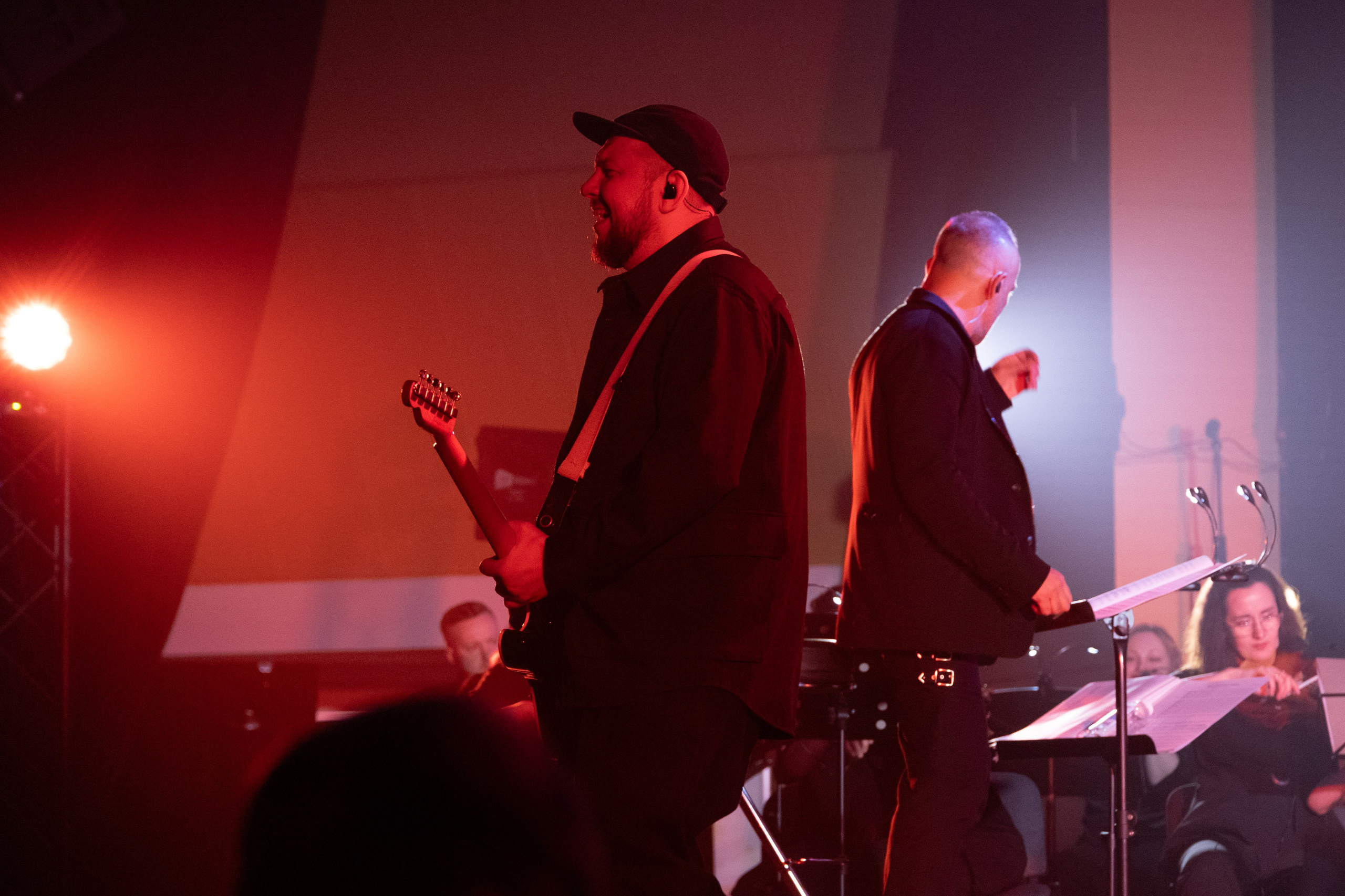 Сергей Бобунец КРАСНОЯРСК. Фотограф Красноярск съемки лавстори, фотосессия в студии, портретная съемка, творческие фотосессии