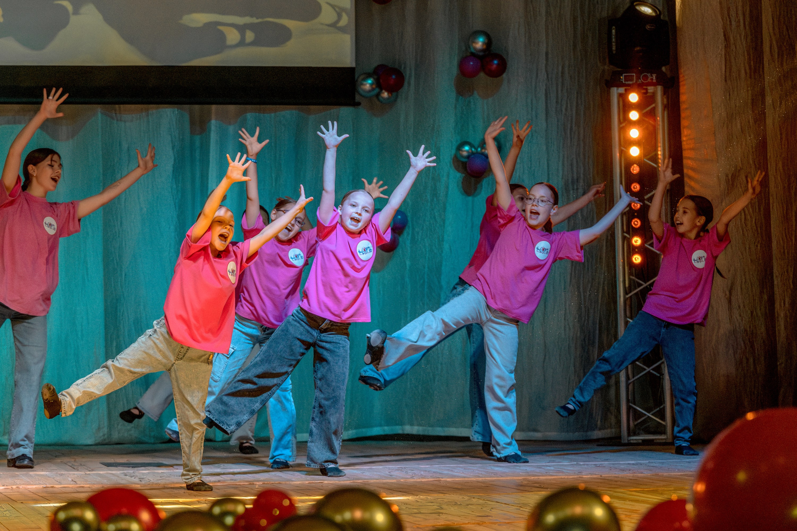 Репортажная фотосъемка мероприятия. Фотокниги и выпускные альбомы в Иваново