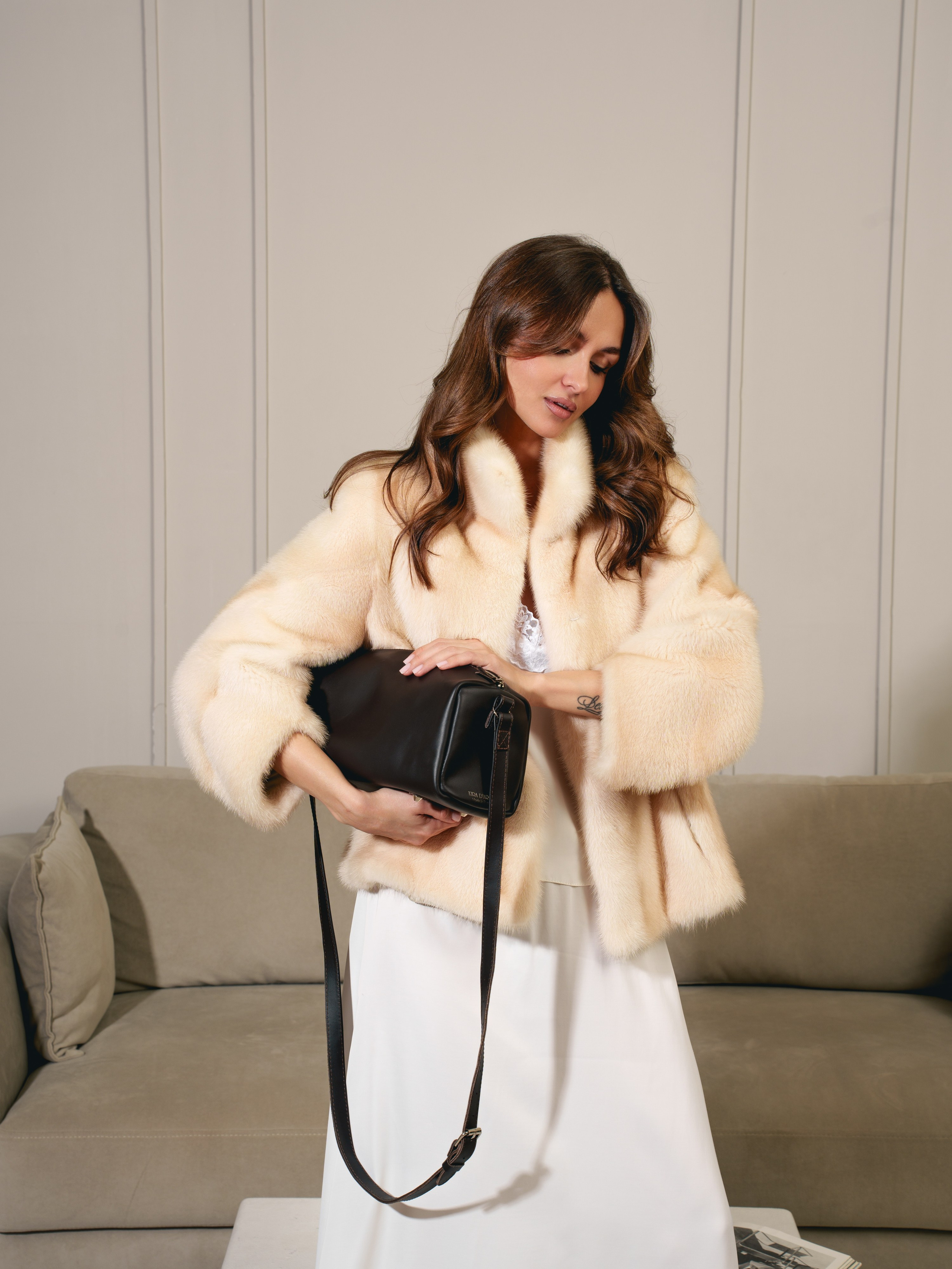 Каталог в интерьере. Иван Упоров — фотограф, рилсмейкер чебоксары