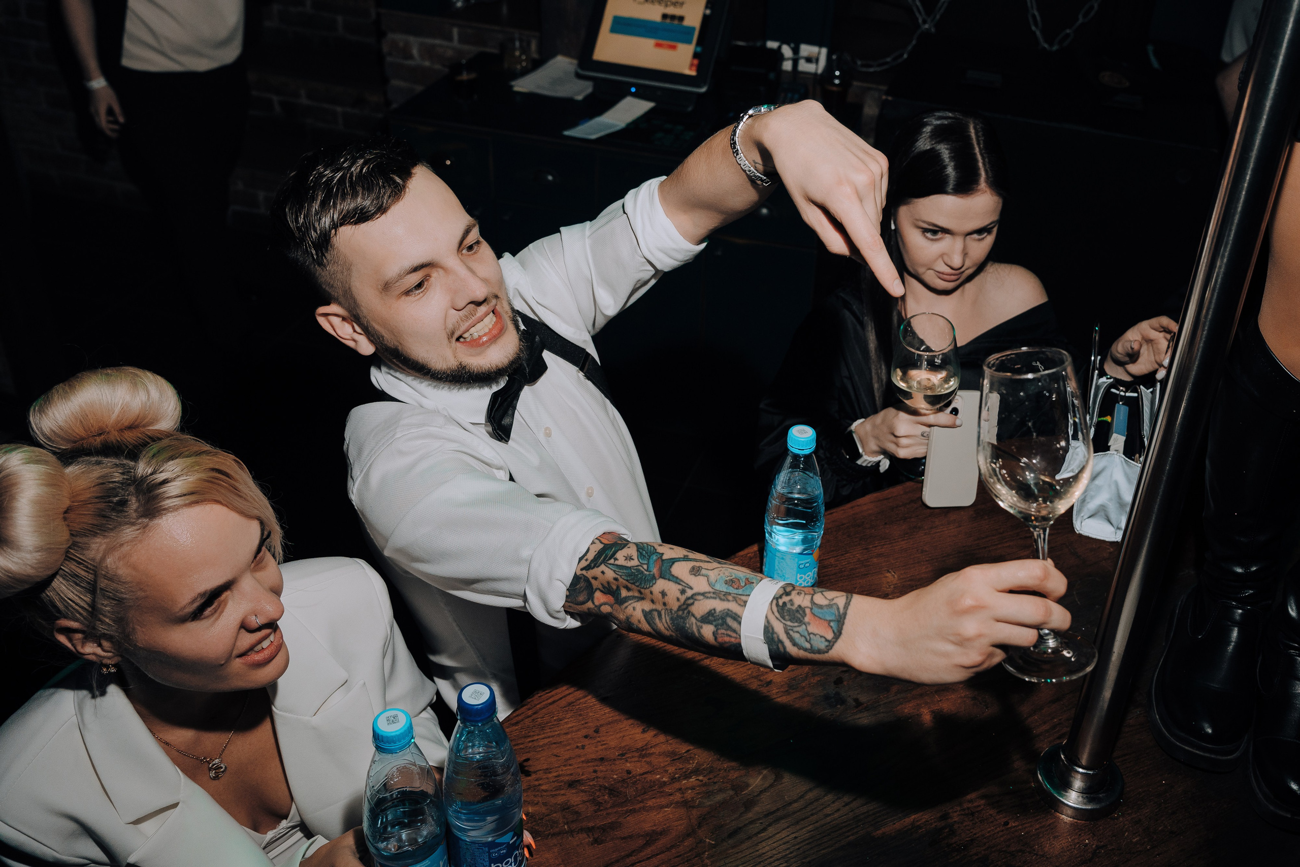 20 ЛЕТ МЕГАПОЛИС ЧЕЛЯБИНСК ХЕДЛАЙНЕР ЕЛКА. Репортажный фотограф Зуев Роман г. Челябинск