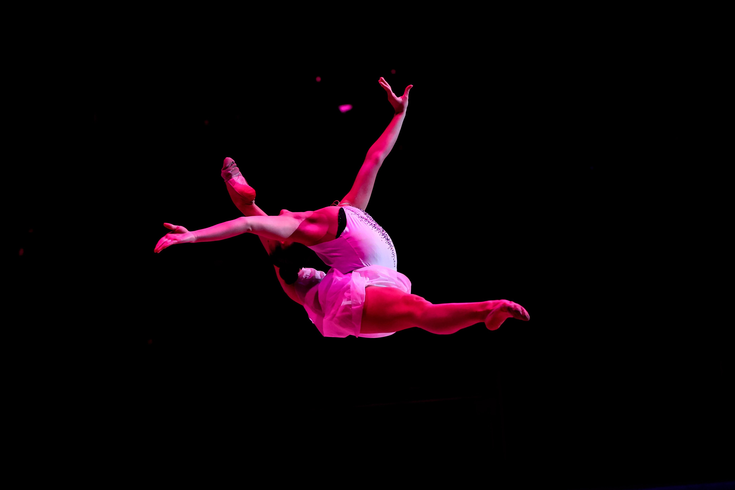 «Дуэль» Шоу Светланы Хоркиной 07.04.2024. Спортивный и репортажный фотограф Антон Тереханов