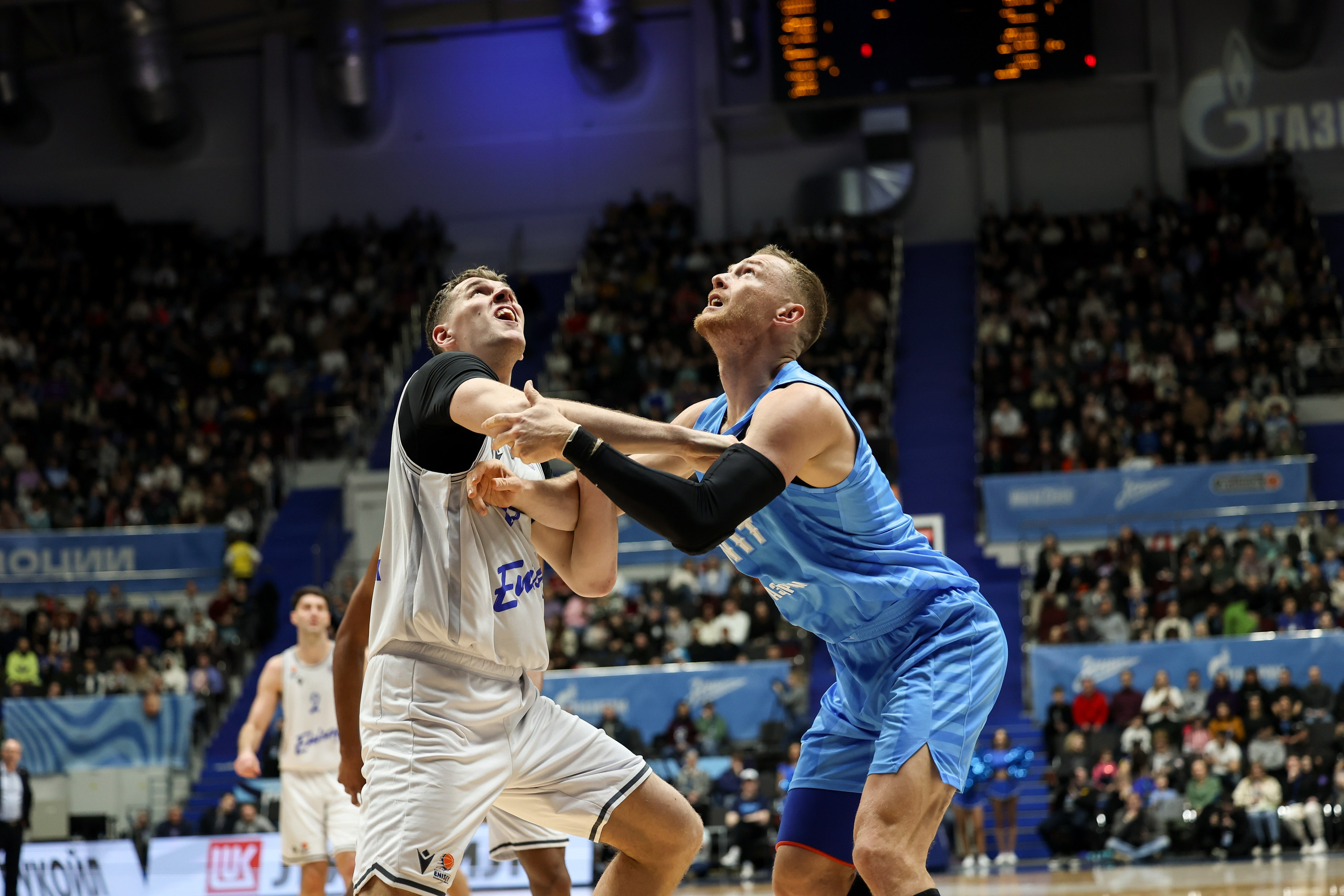 Зенит-Енисей 10.03.2024. Спортивный и репортажный фотограф Антон Тереханов