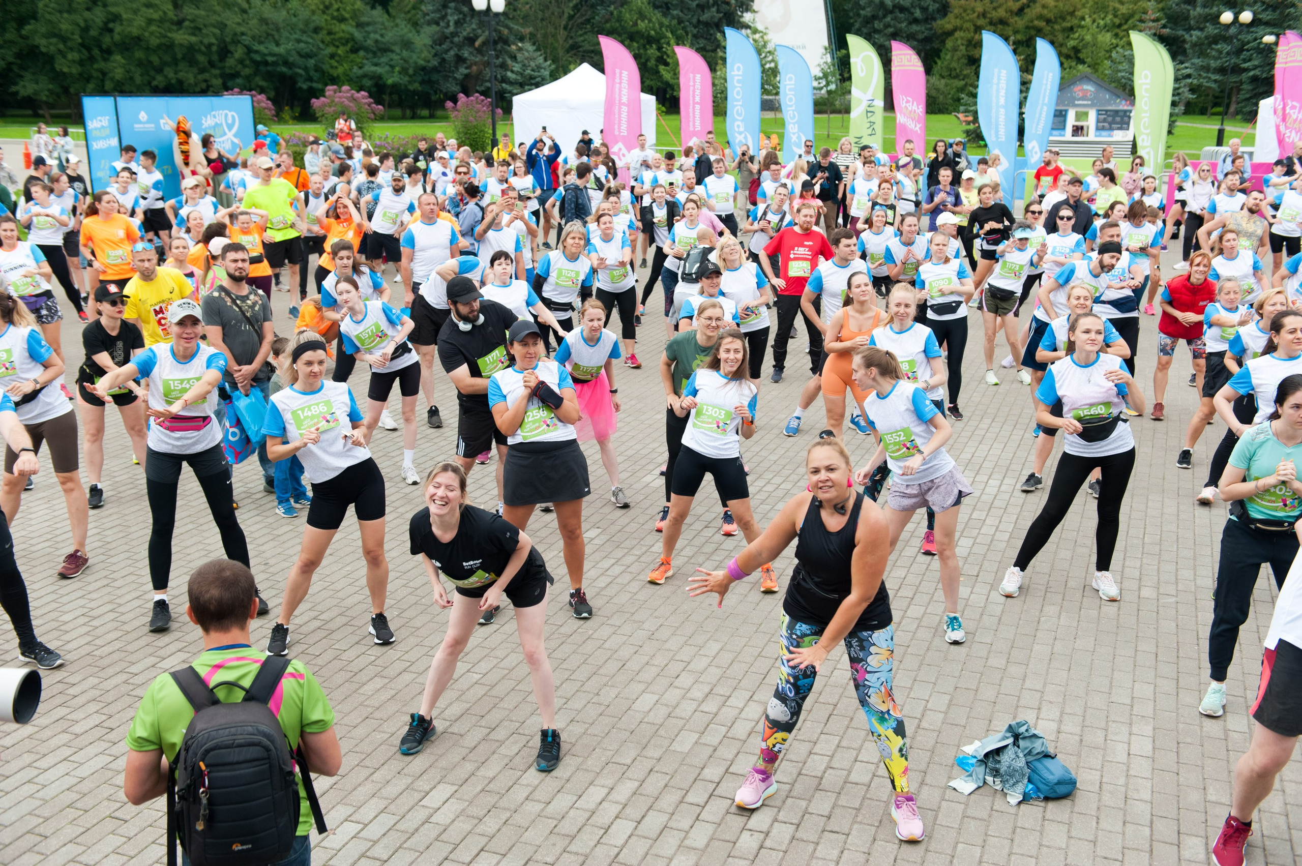 Корпоративное. Забег X5 Retail Group. Репортажный фотограф и видеограф Слава Думчев. Тимбилдинги, отчетники, корпоративы