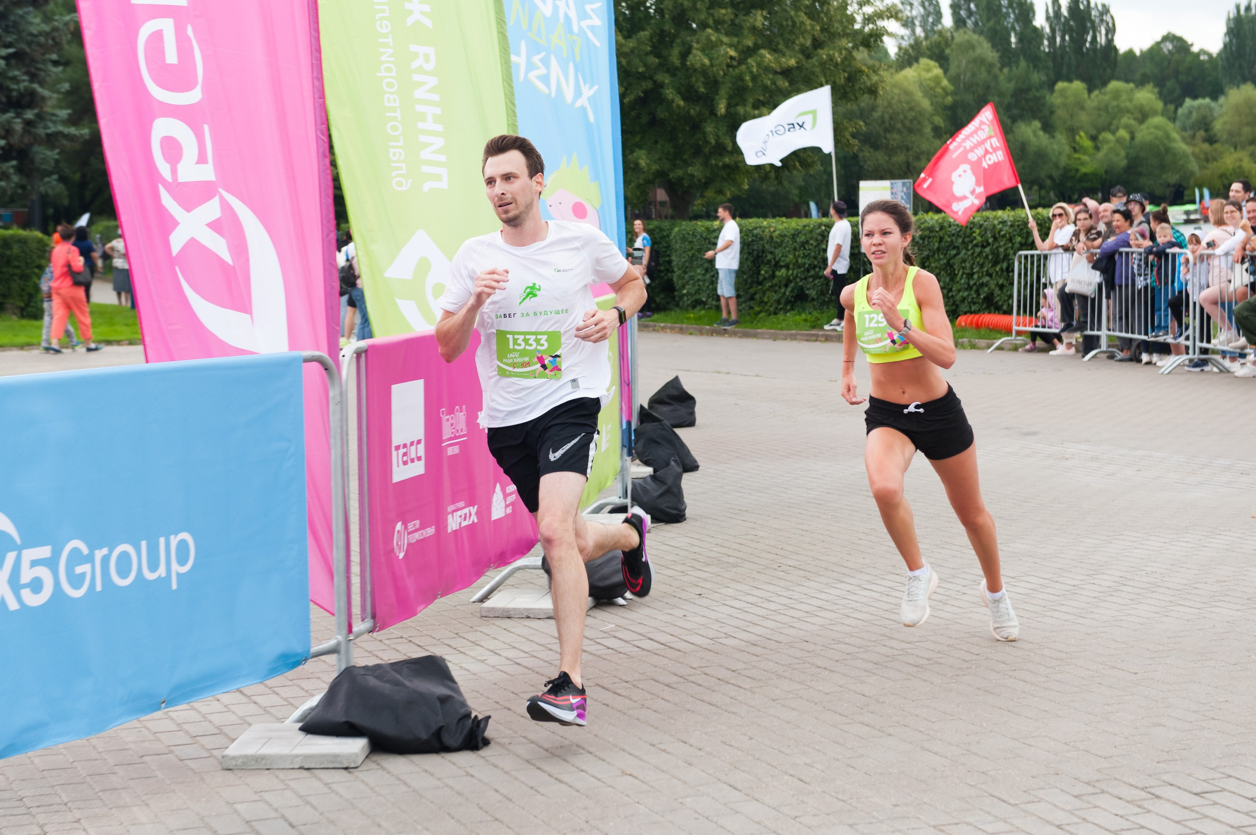 Корпоративное. Забег X5 Retail Group. Репортажный фотограф и видеограф Слава Думчев. Тимбилдинги, отчетники, корпоративы