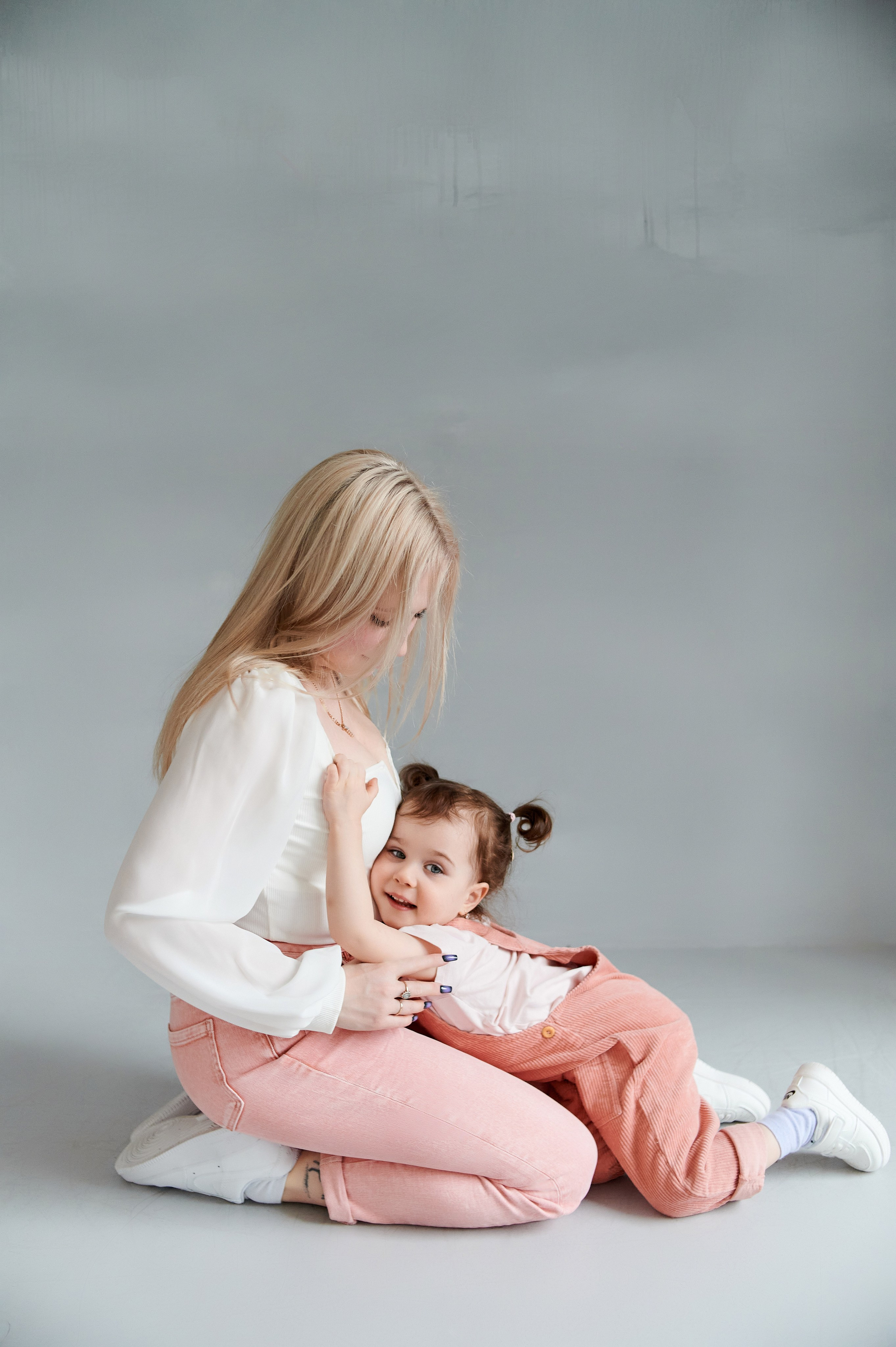 В студии. Семейный и детский фотограф в г. Ногинске Ангелина Хасанова