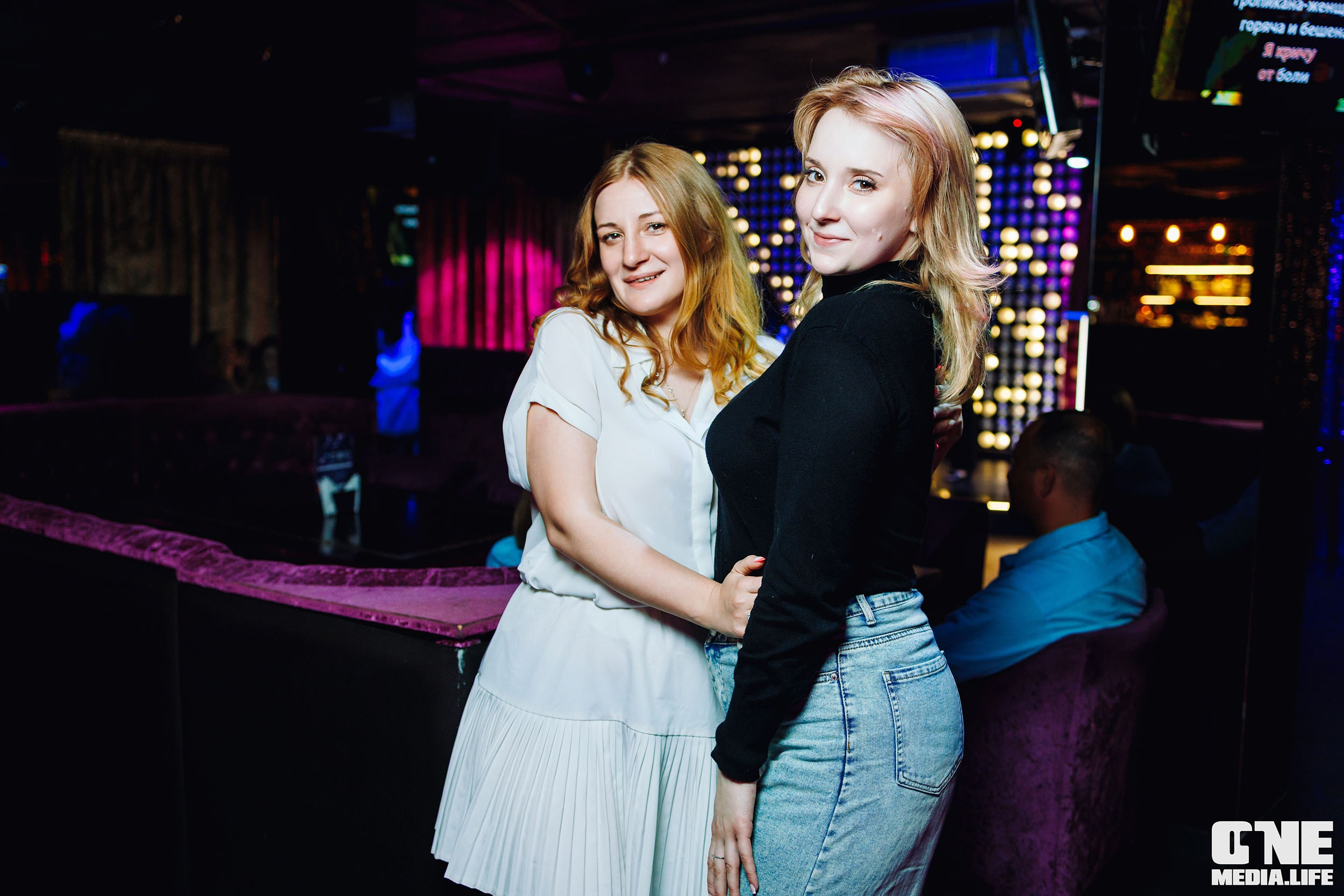 Фоторепортаж из караоке-клуба Эйфория. One Media Life: фоторепортажи, фотоотчеты с мероприятий и заведений