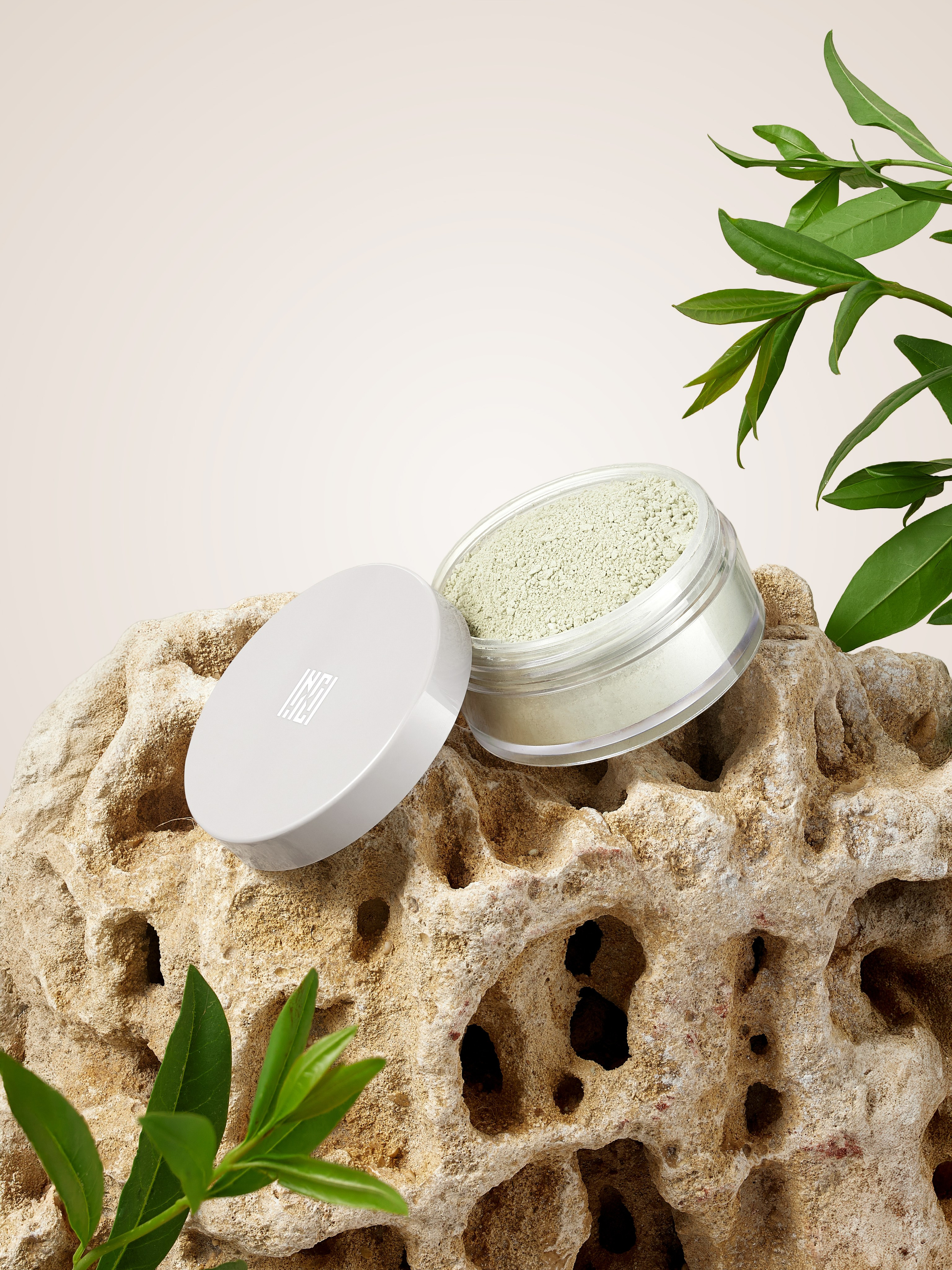 Предметная съемка косметики в Ростове-на-Дону. Предметный и бизнес фотограф в Ростове-на-Дону Александра Степанова