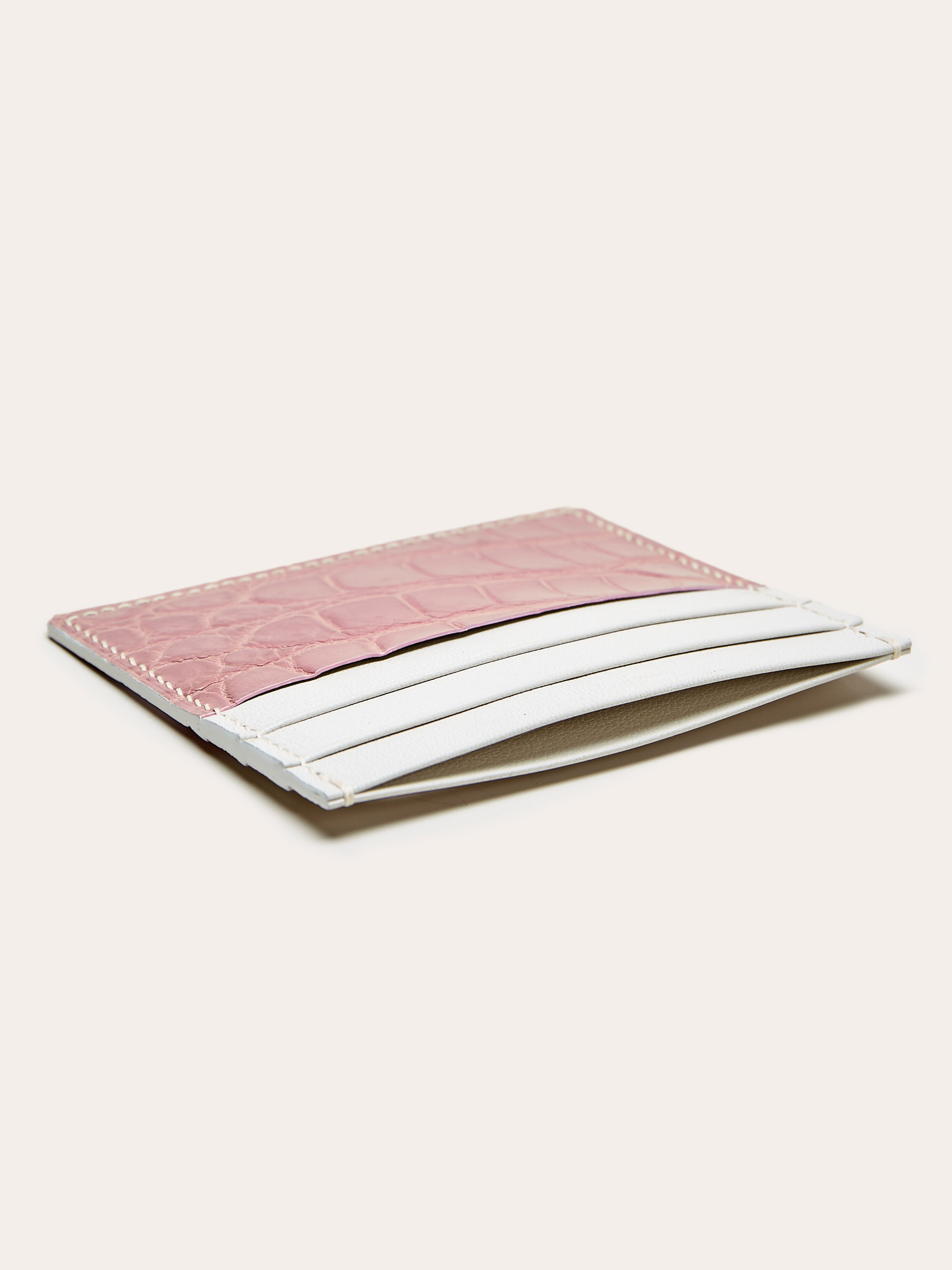 Съемка сумок. Предметный фотограф в Москве Дарья Радькович