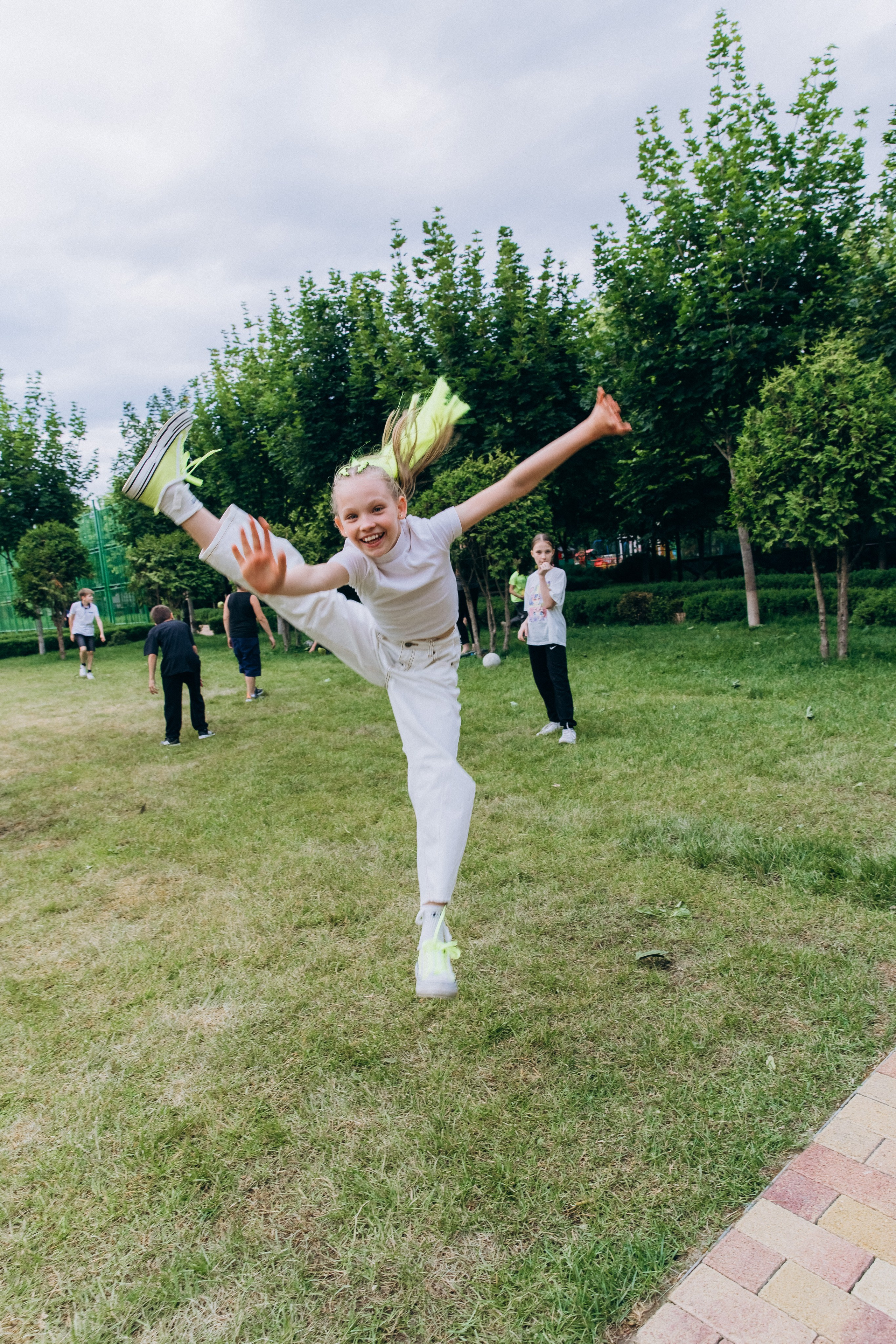 4 класс Лицей № 4. Фотограф и Видеограф в Краснодаре Юлия Солодченко