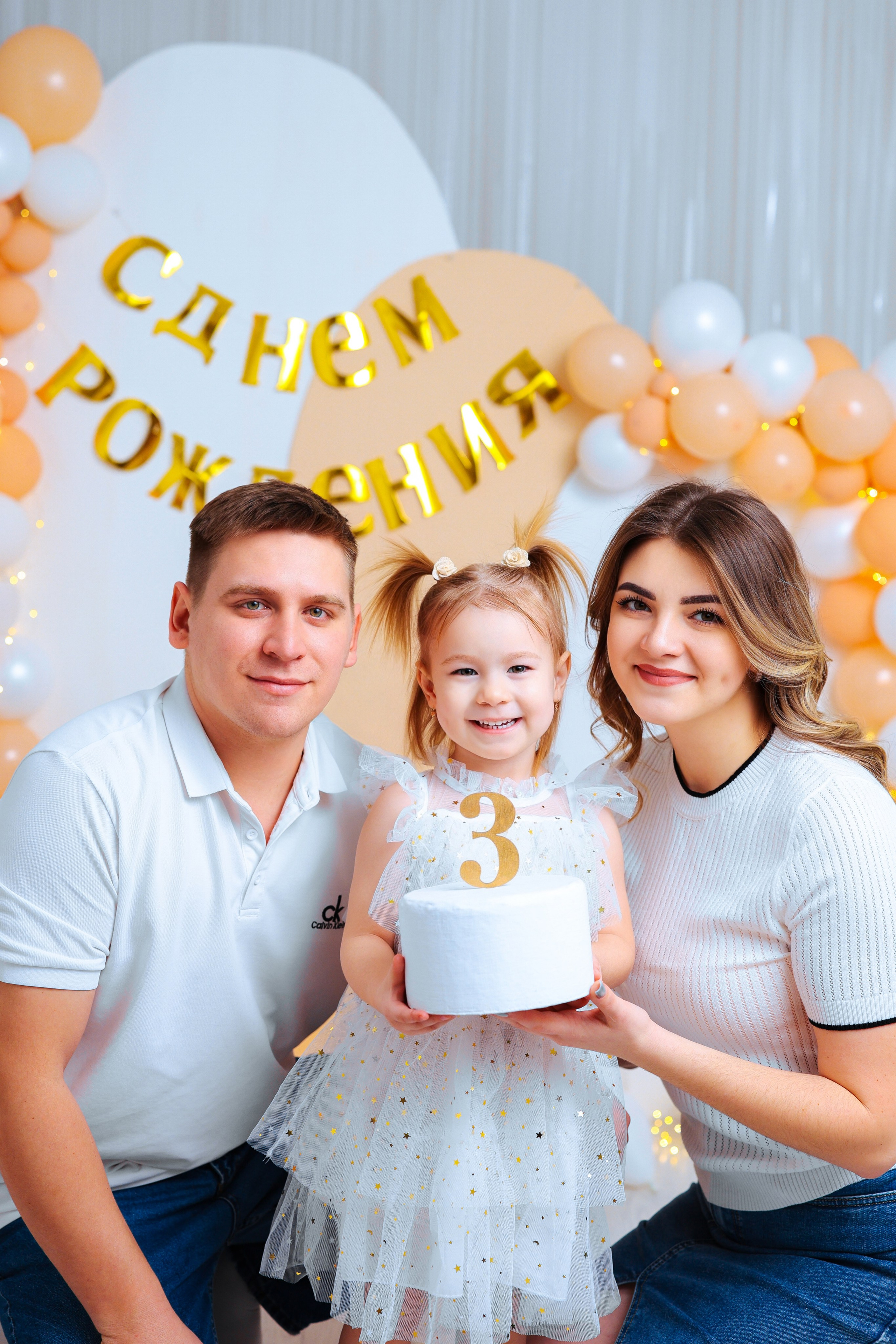 АНТУРАЖ КОВАЛЕВА