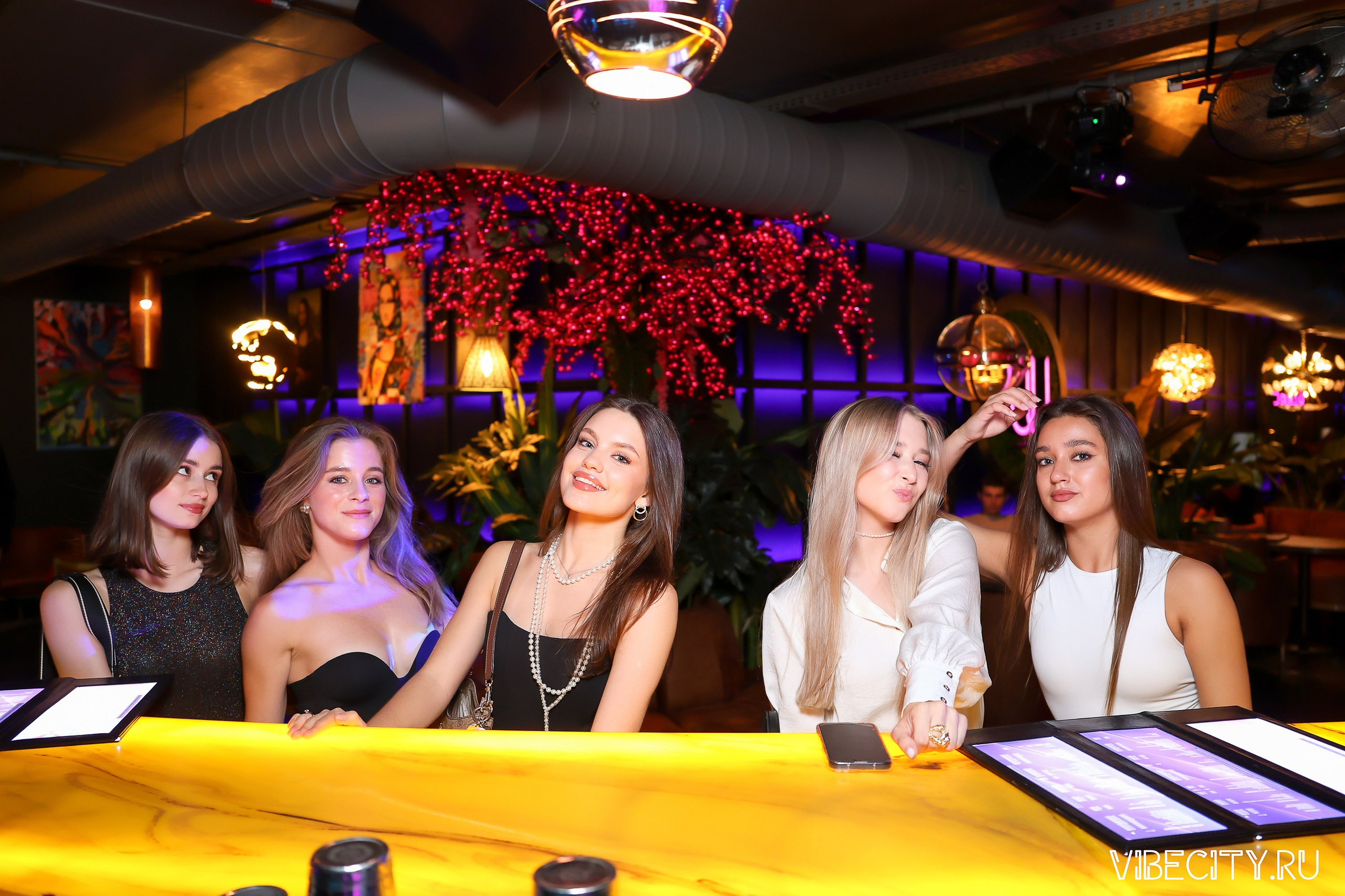 DOUBLE U. VIBECITY.RU Вайб Сити Ру Фоторепортажи Фотоотчеты Калининград