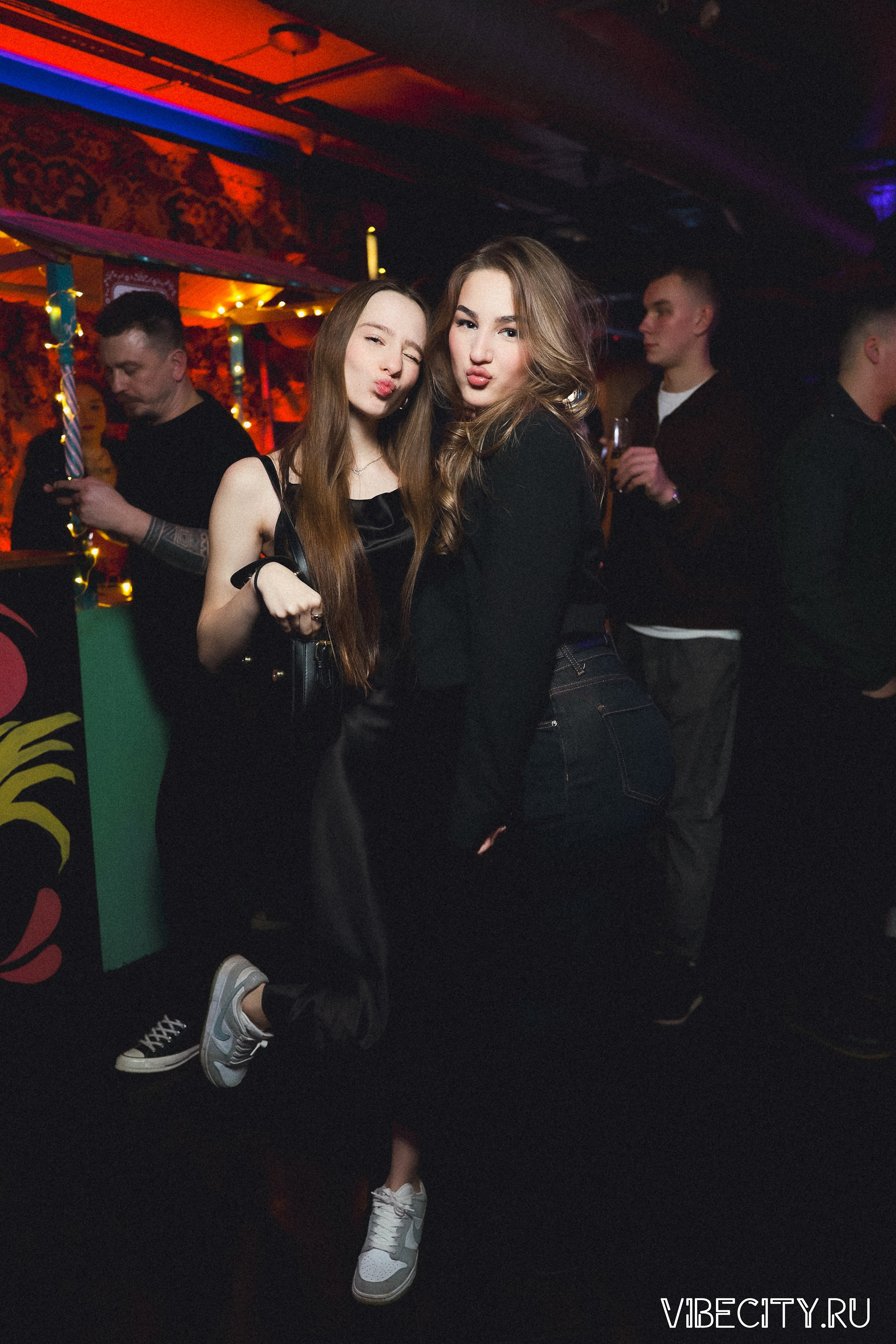 DOUBLE U. VIBECITY.RU Вайб Сити Ру Фоторепортажи Фотоотчеты Калининград