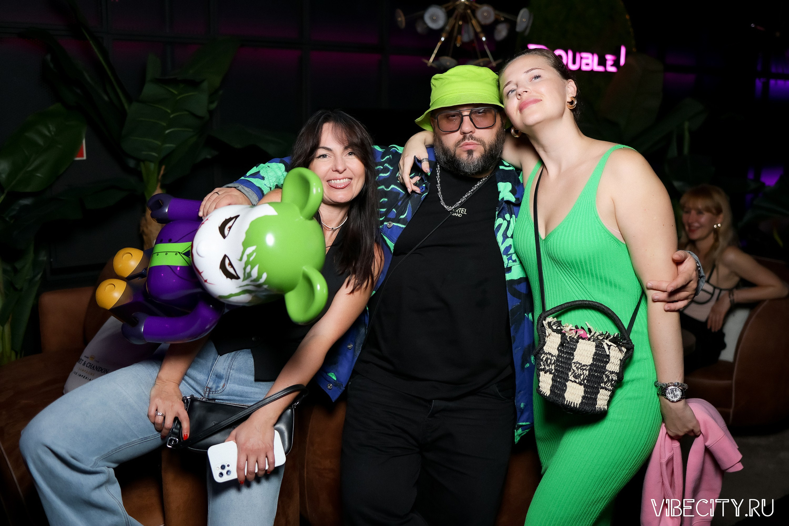 DOUBLE U. VIBECITY.RU Вайб Сити Ру Фоторепортажи Фотоотчеты Калининград