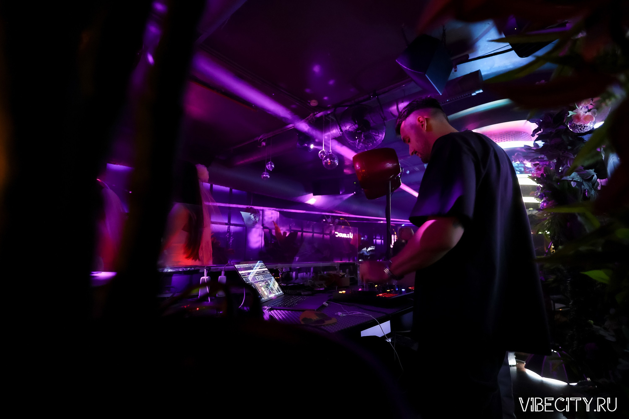 DOUBLE U. VIBECITY.RU Вайб Сити Ру Фоторепортажи Фотоотчеты Калининград