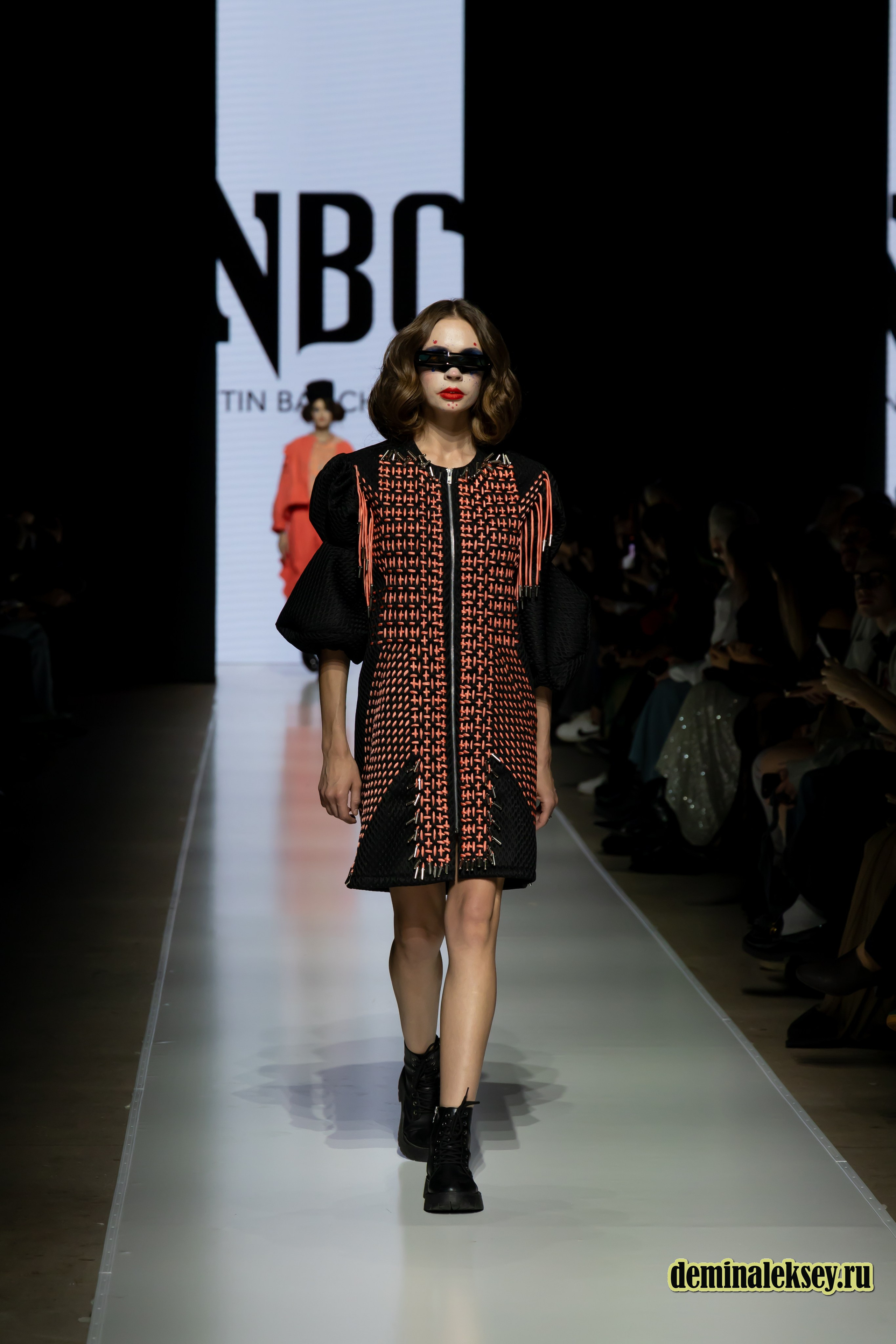 Московская неделя моды 2024 9 октября дизайнер NITIN BAL CHAHUAN presented by Fashion Design Council of India. Репортажный, семейный и студийный фотограф в Москве Демин Алексей