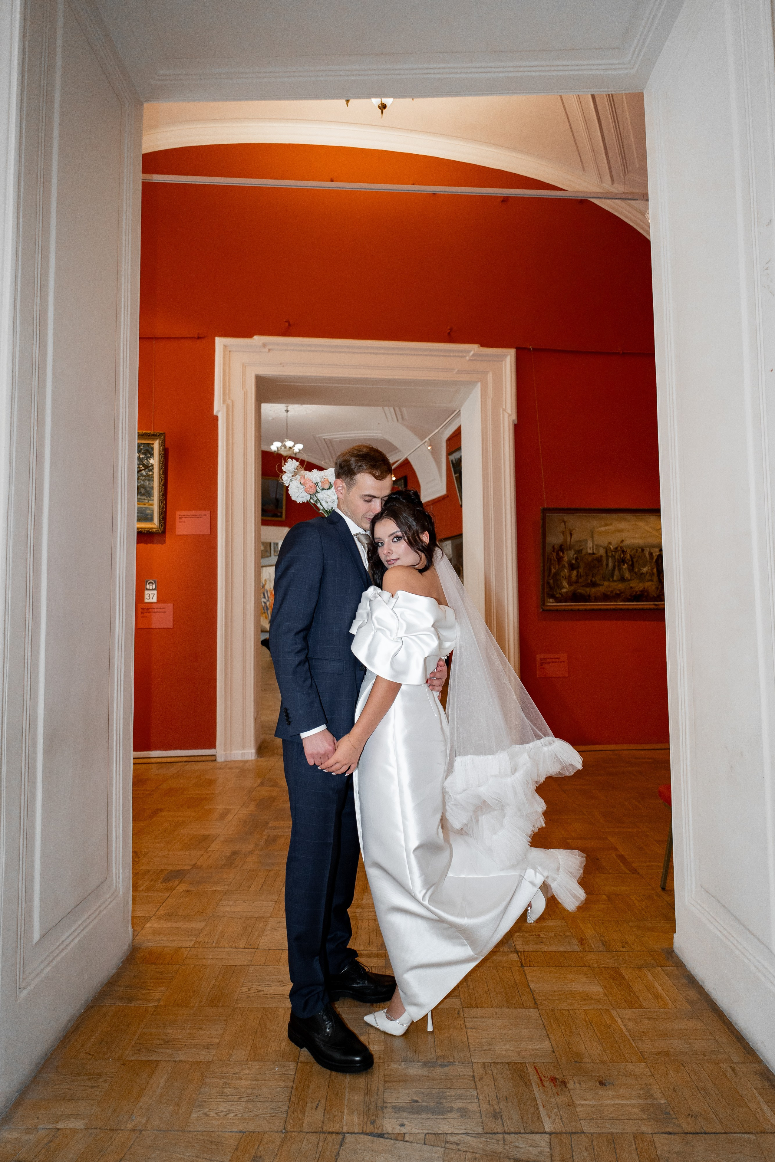 Места для фотосессии зимой в плохую погоду в Санкт-Петербурге. Свадебный фотограф Александр Невский в Санкт-Петербурге