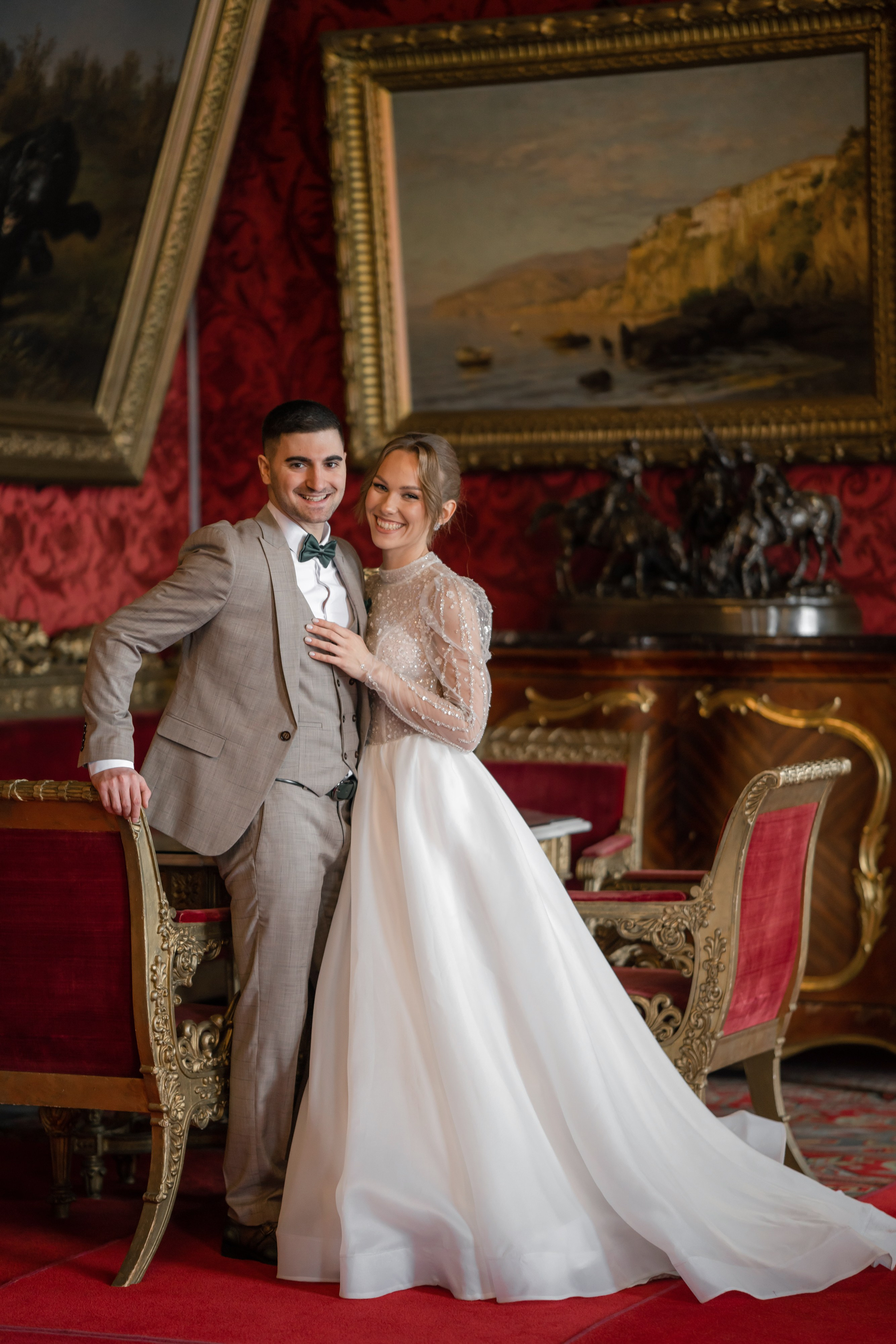 Жених и невеста в Доме ученых в Санкт-Петербурге. Свадебный фотограф Александр Невский в Санкт-Петербурге