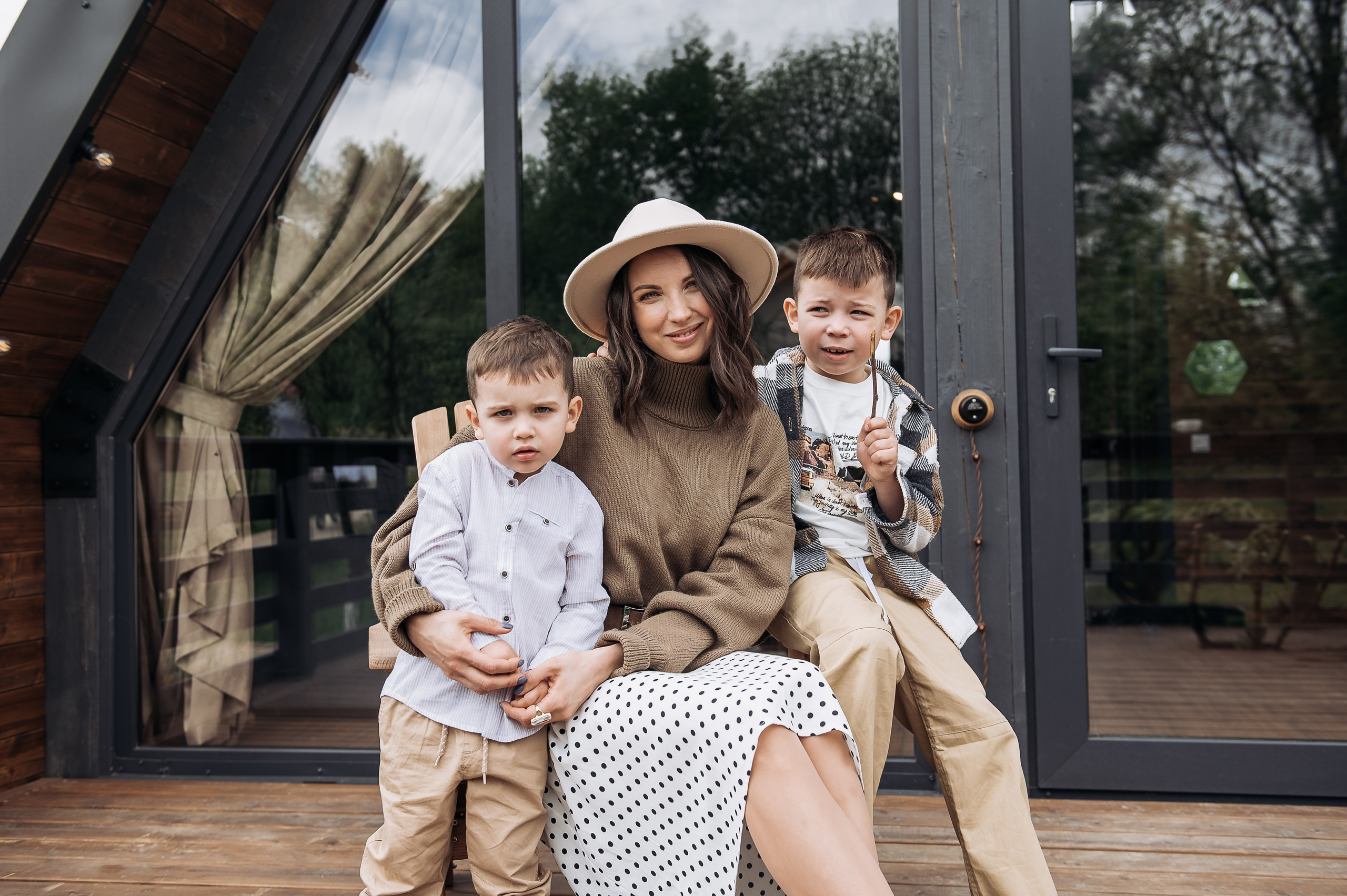 Семейная фотосессия за городом. Екатерина Бакурова — контент фотограф, женский фотограф в Краснодаре