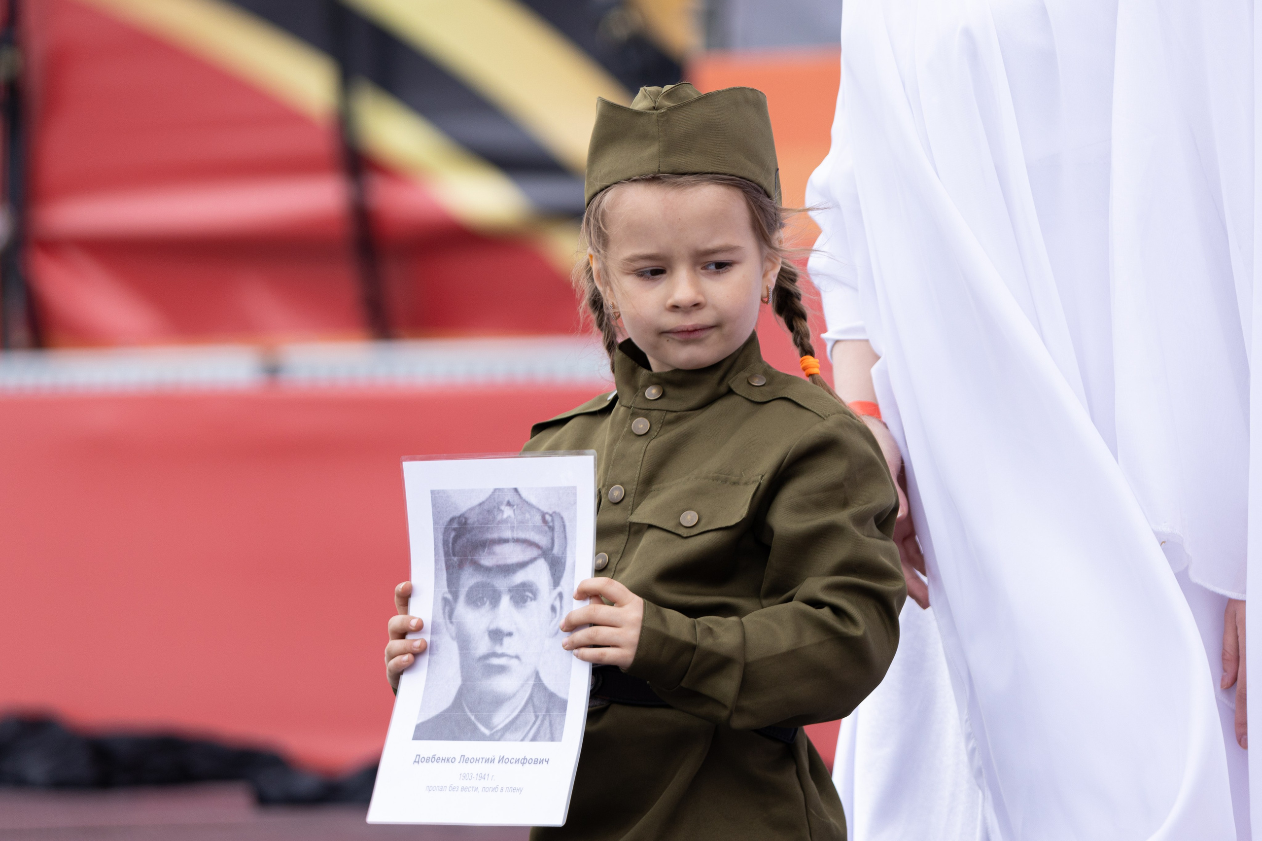 9 мая, выступления 2025 г. Олег Катакинов| Репортажный фотограф в городе у моря (Владивосток)