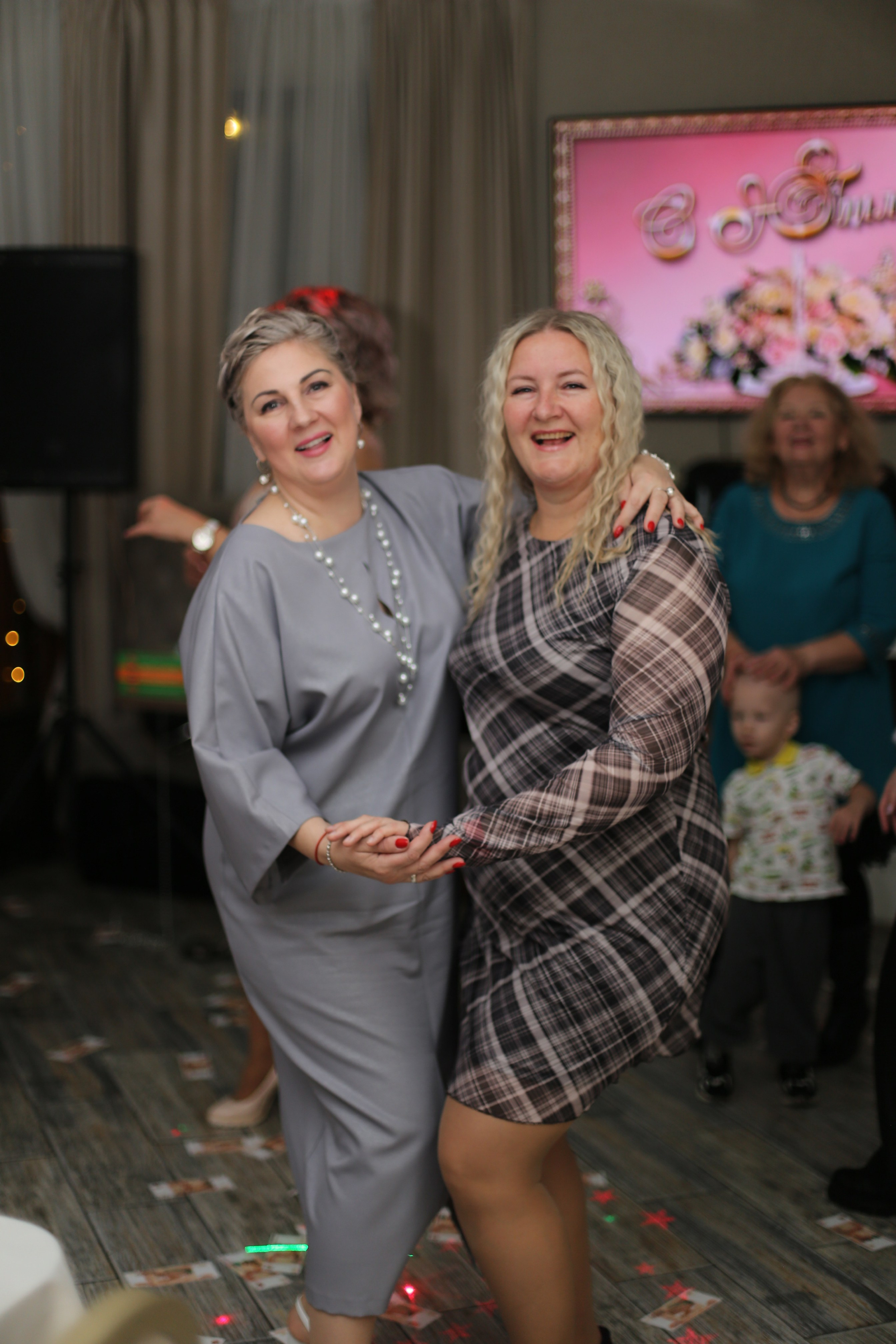 Юбилей Марина. Фотограф Пирумян Анна. г. Сургут, г. Воронеж