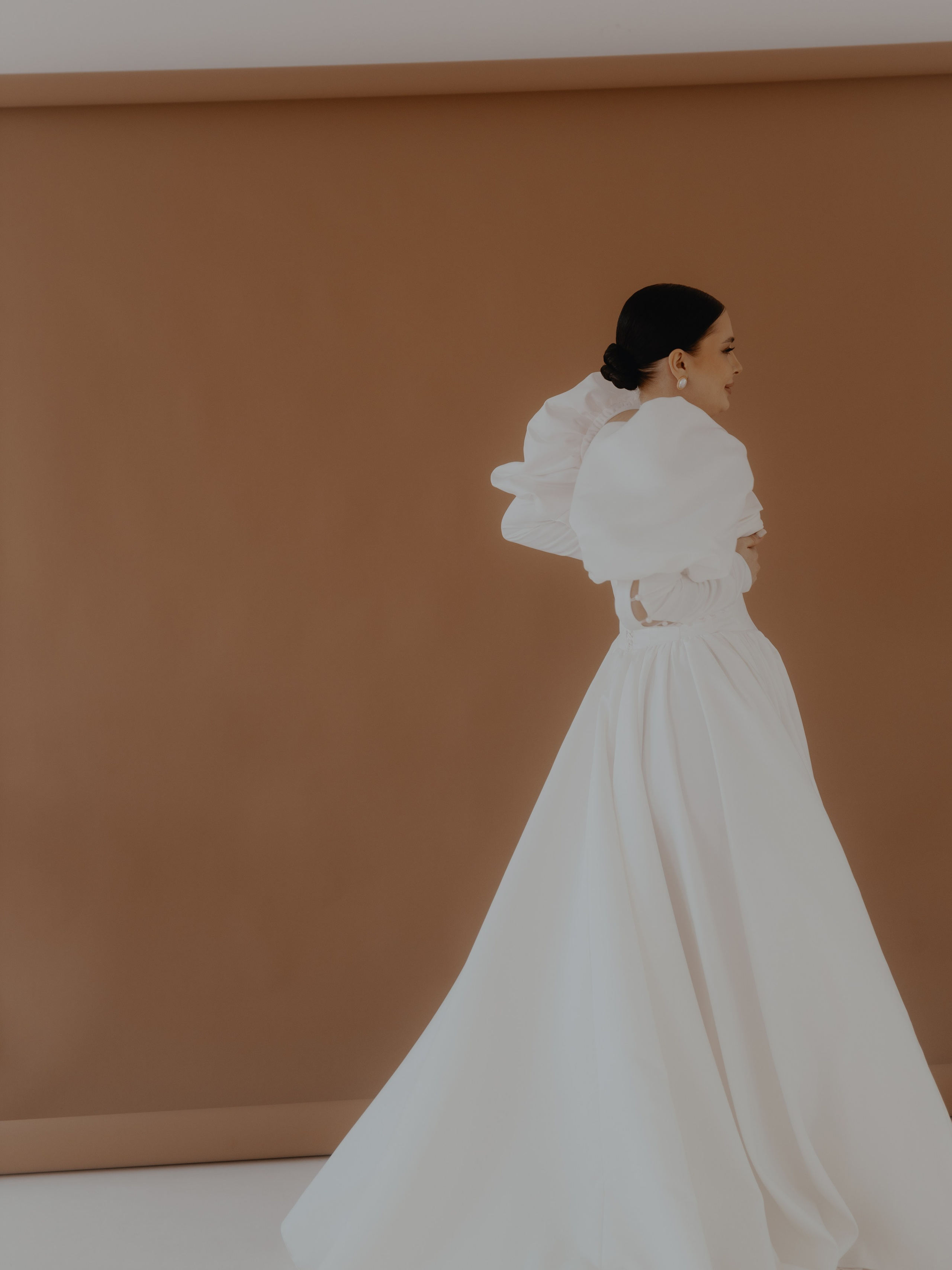 Мария в ArtModa (вариант утра невесты). Свадебные фотографы в Гомеле и Минске Сергей и Анастасия Фещенок