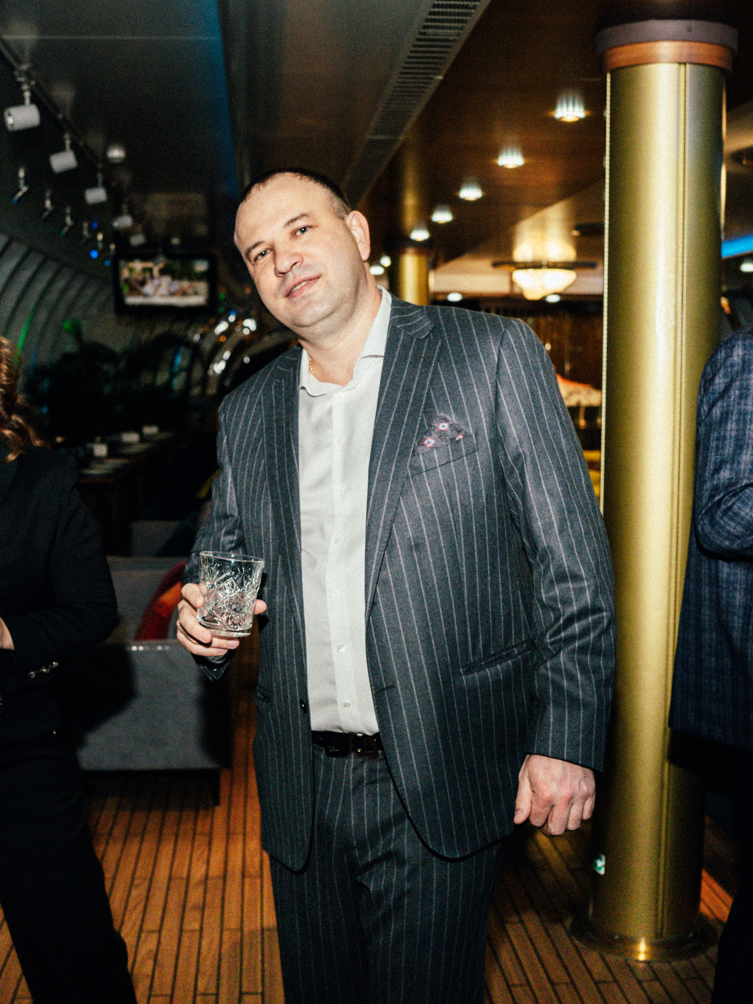 Корпоратив Erwin Река. Портретный и репортажный фотограф