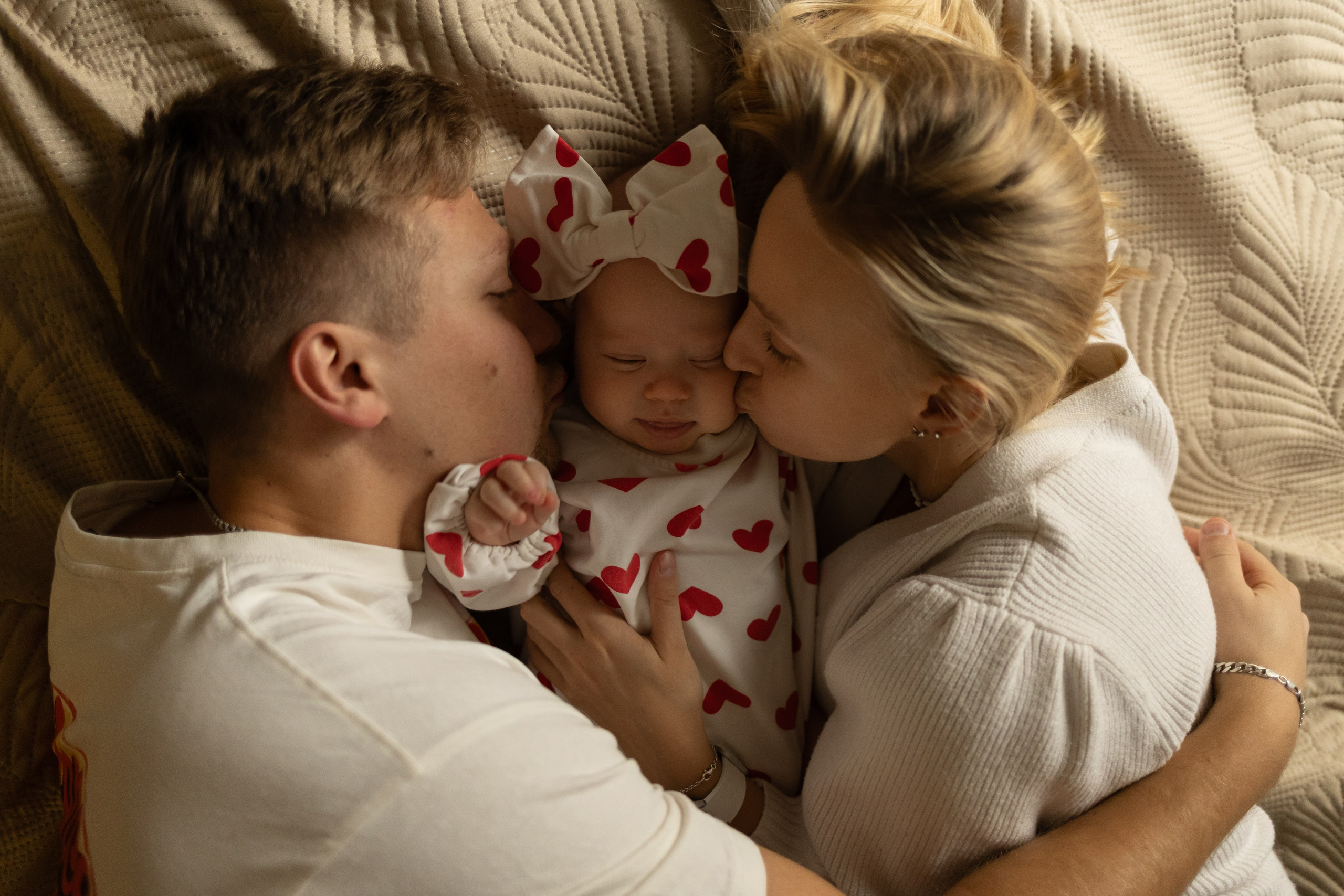 Семейная фотосессия Москва, семейный фотограф в Москве, семейная фотосессия, детский фотограф, семейная фотосессия дома, домашняя фотосессия с малышом, домашняя семейная фотосессия, фотосессия с малышом