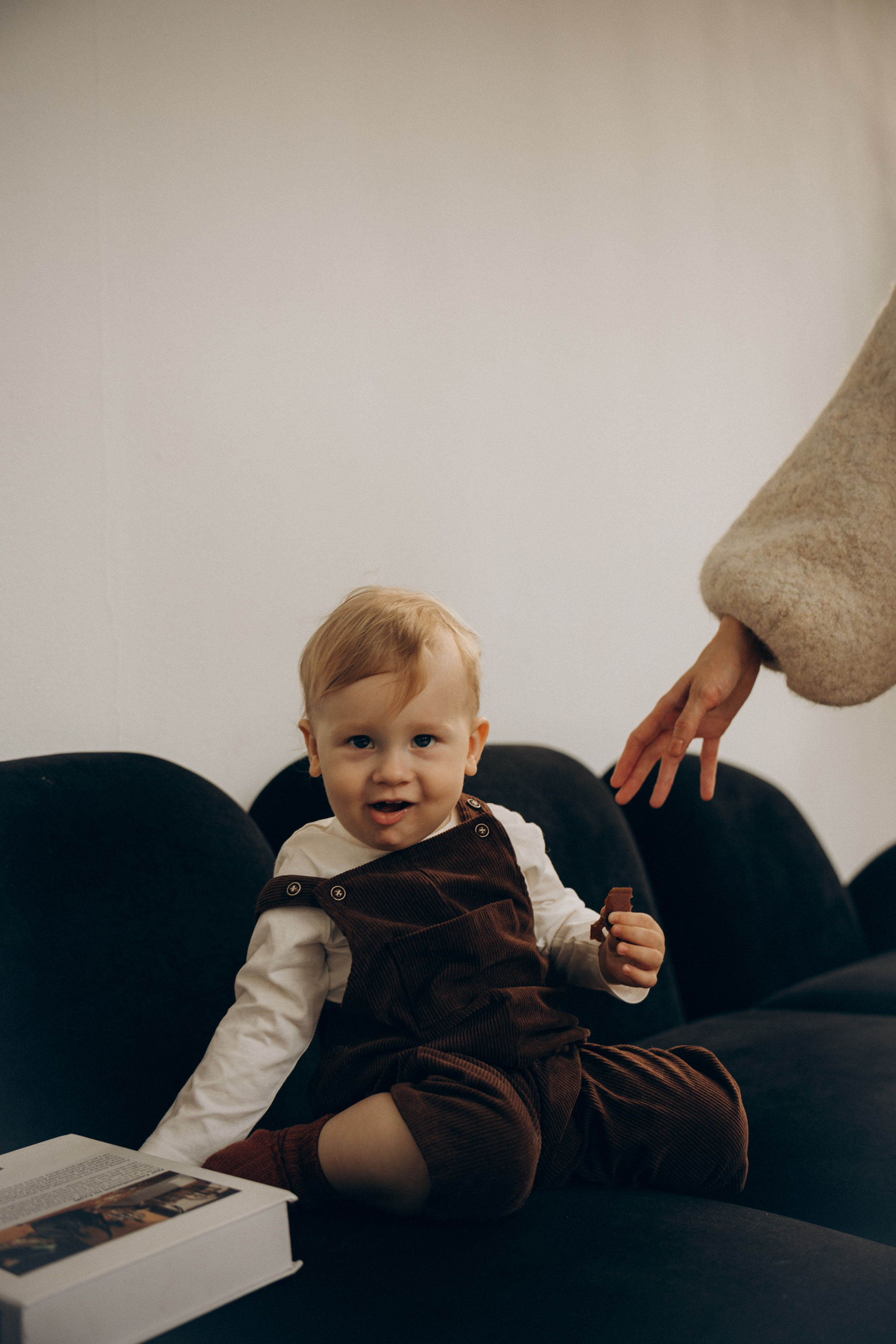 Семейная фотосессия, фотосессия поколения, фотосессия большой семьи, семейная фотосессия в студии